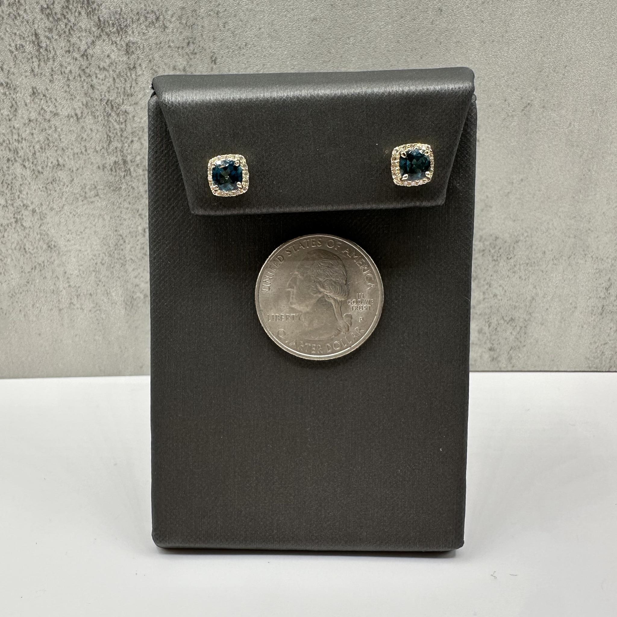 Orecchini con topazio e diamanti in oro giallo 10kt - London Blue, 0,15ctw, nuovo In condizioni Nuovo in vendita a West Hempstead, NY