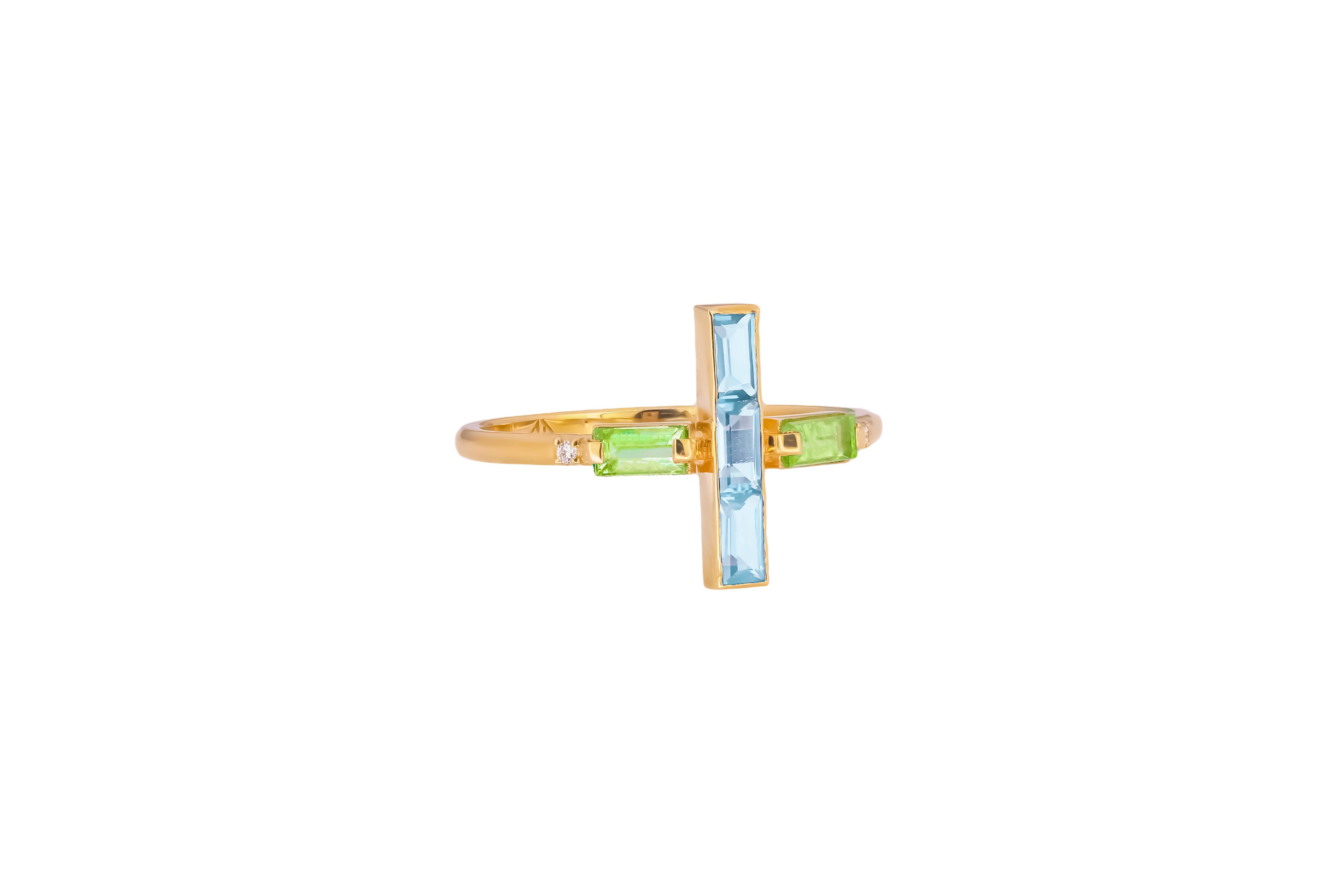 Topaz and peridot 14k gold ring.   In New Condition For Sale In Istanbul, TR