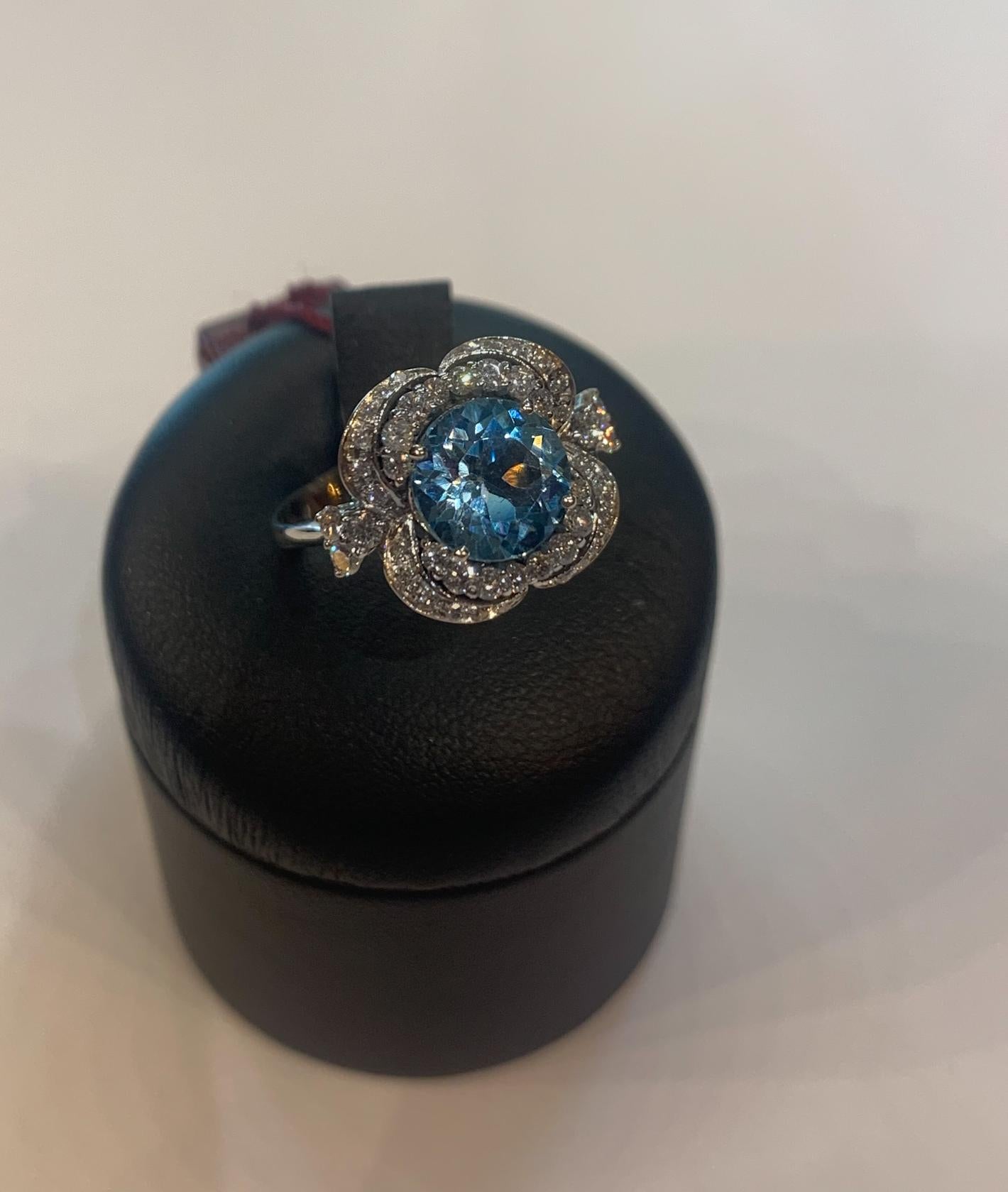 Topaz and White Diamond Baroque Flower Halo Ring  In New Condition In London, GB