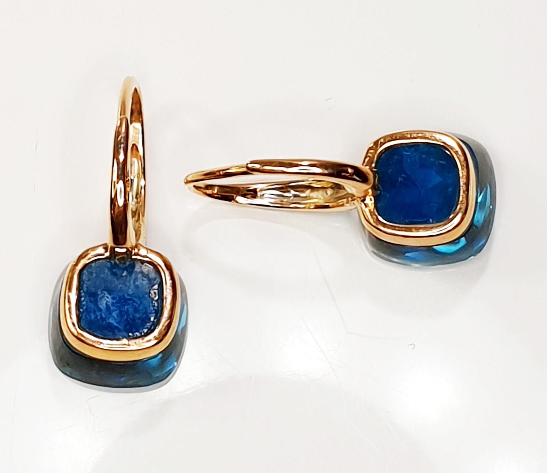 Donna Topazio blu di Londra sfaccettato 18k  Orecchini pendenti in oro con pavé di diamanti in vendita