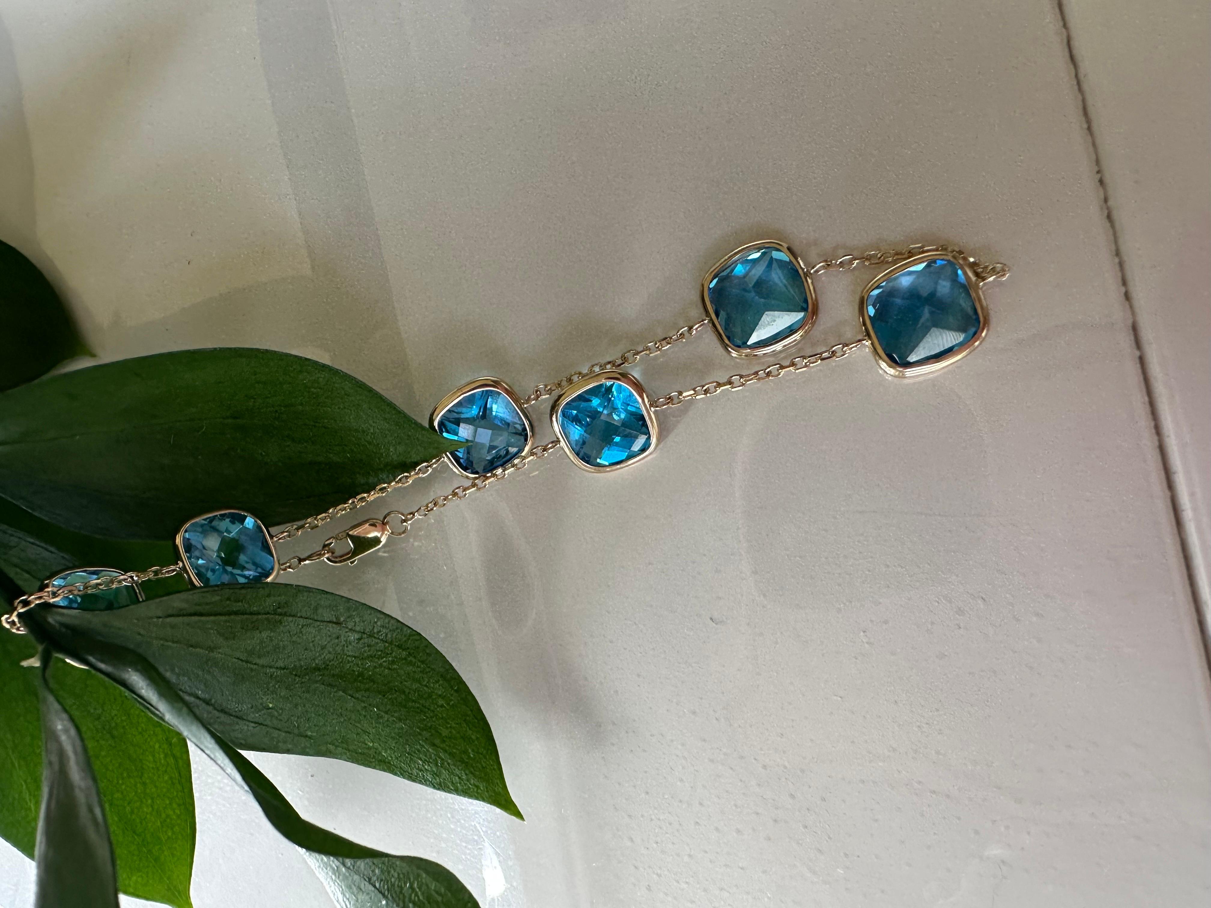 Topaz by the yard bracelet 14KT gold boho bracelet style In New Condition For Sale In Boca Raton, FL