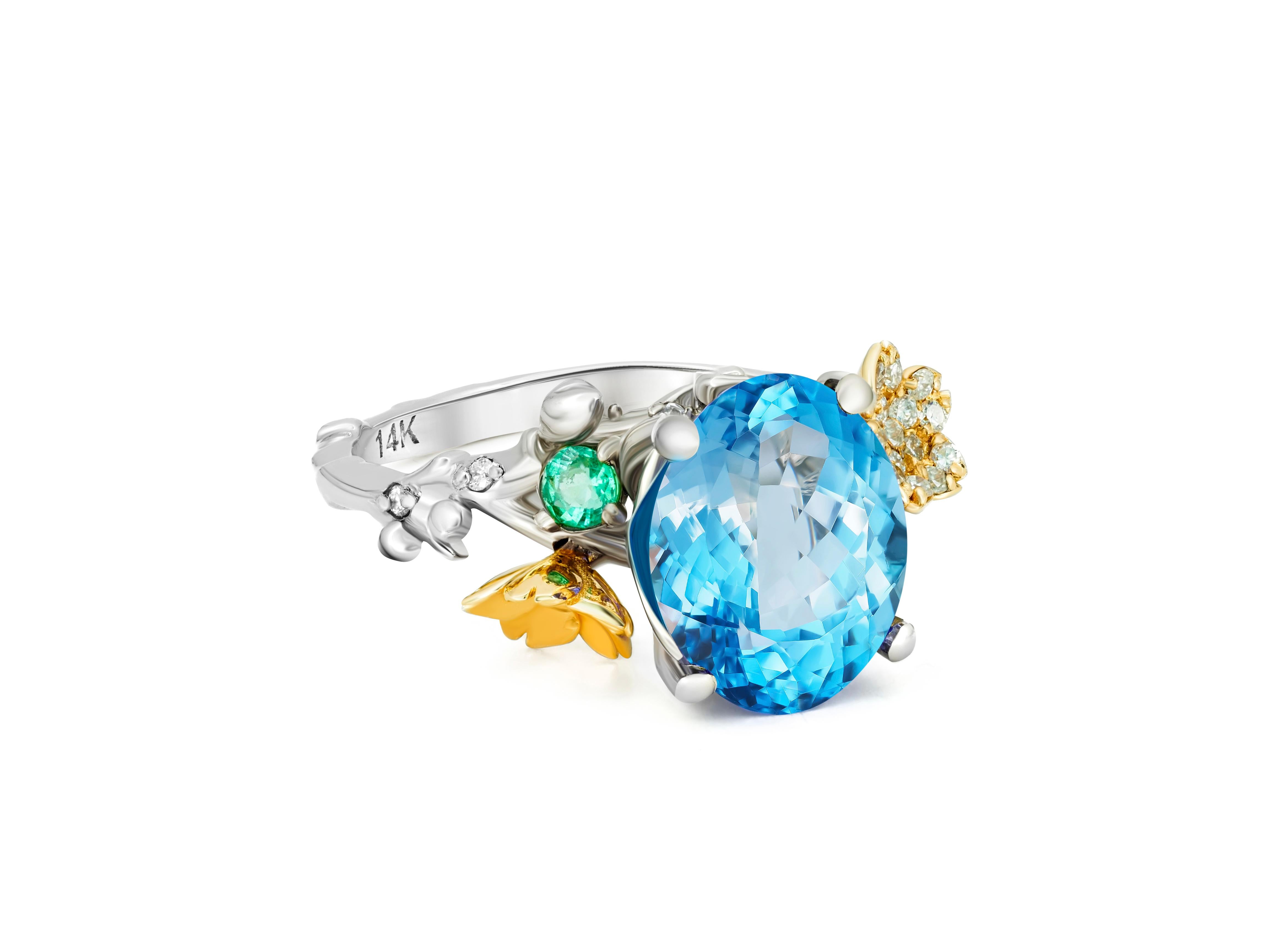 Oval Cut Topaz cocktail ring.  For Sale
