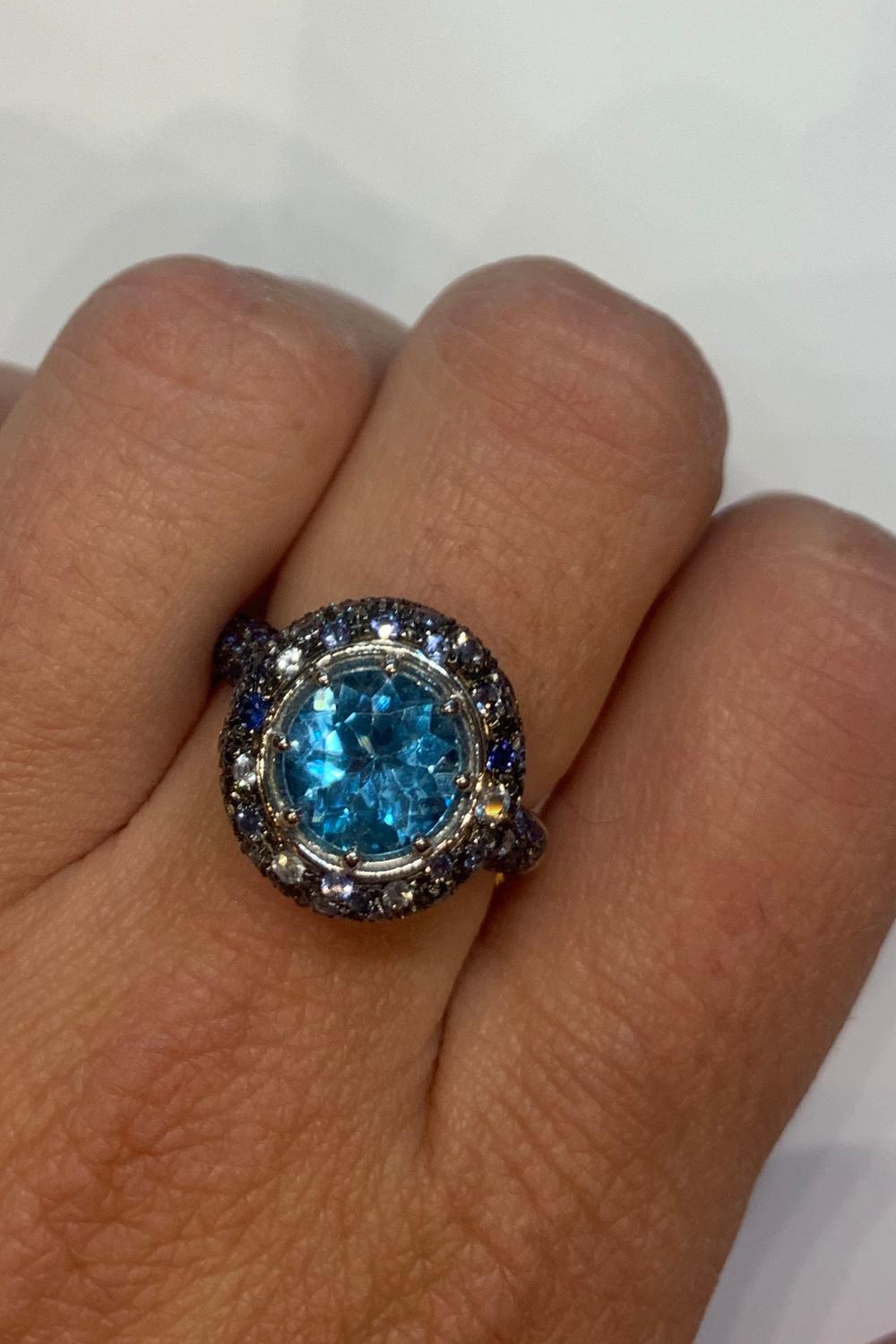 Brilliant Cut Topaz Cocktail Ring Set with Blue Sapphires in 18 Karat White Gold Made in Italy
