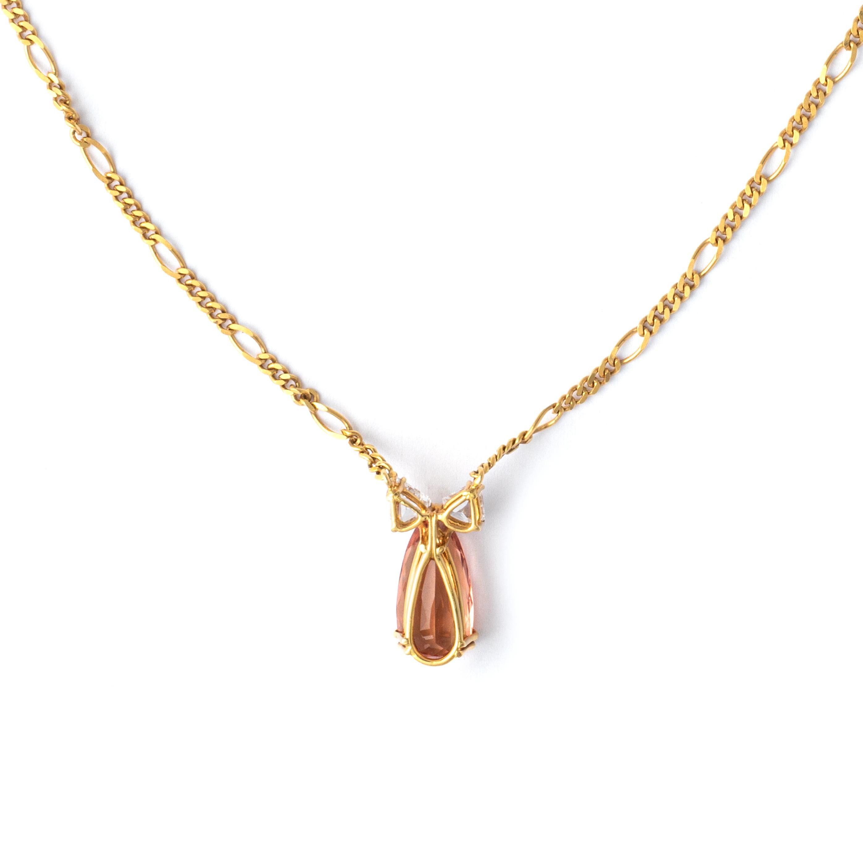 Topaz Diamond Pendant Chain Necklace In Excellent Condition For Sale In Geneva, CH