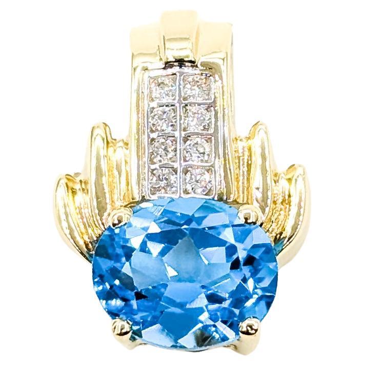 Ciondolo con topazio e diamanti in oro giallo 14k in vendita