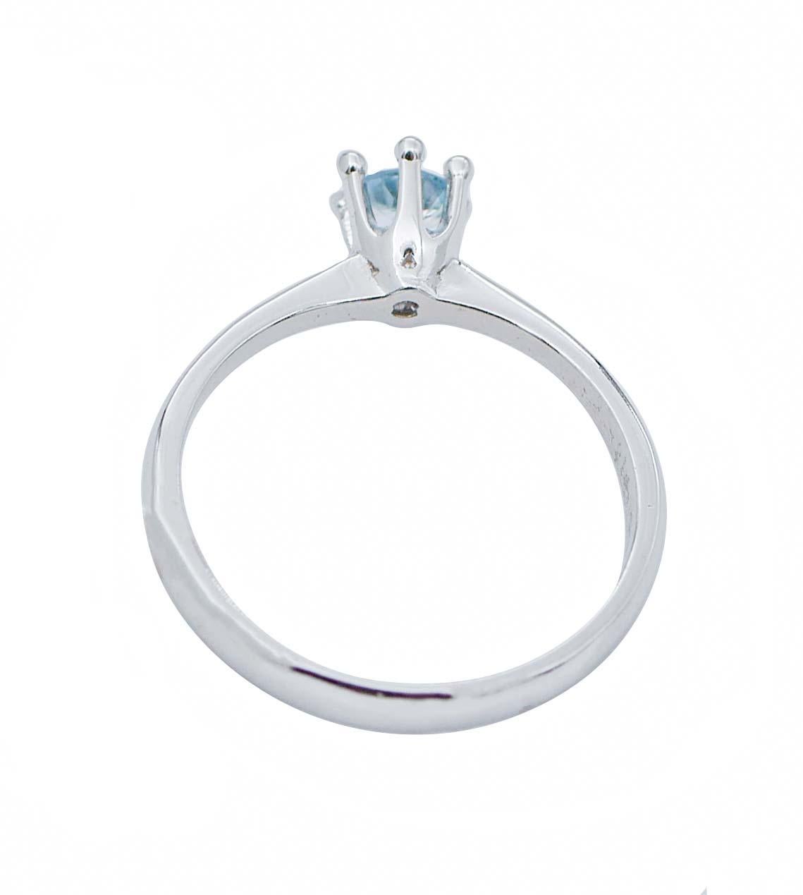 Modern Topaz, Diamonds, 18 Karat White Gold Solitaire Ring For Sale