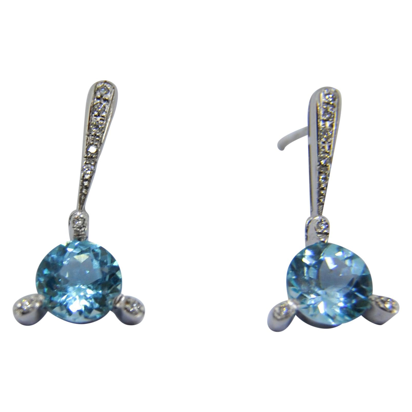 Topaz Diamonds and 18 Karat White Gold Dangle Earrings For Sale