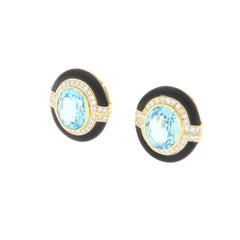Topaz Diamonds Onyx 18 Karat Yellow Gold Stud Earrings