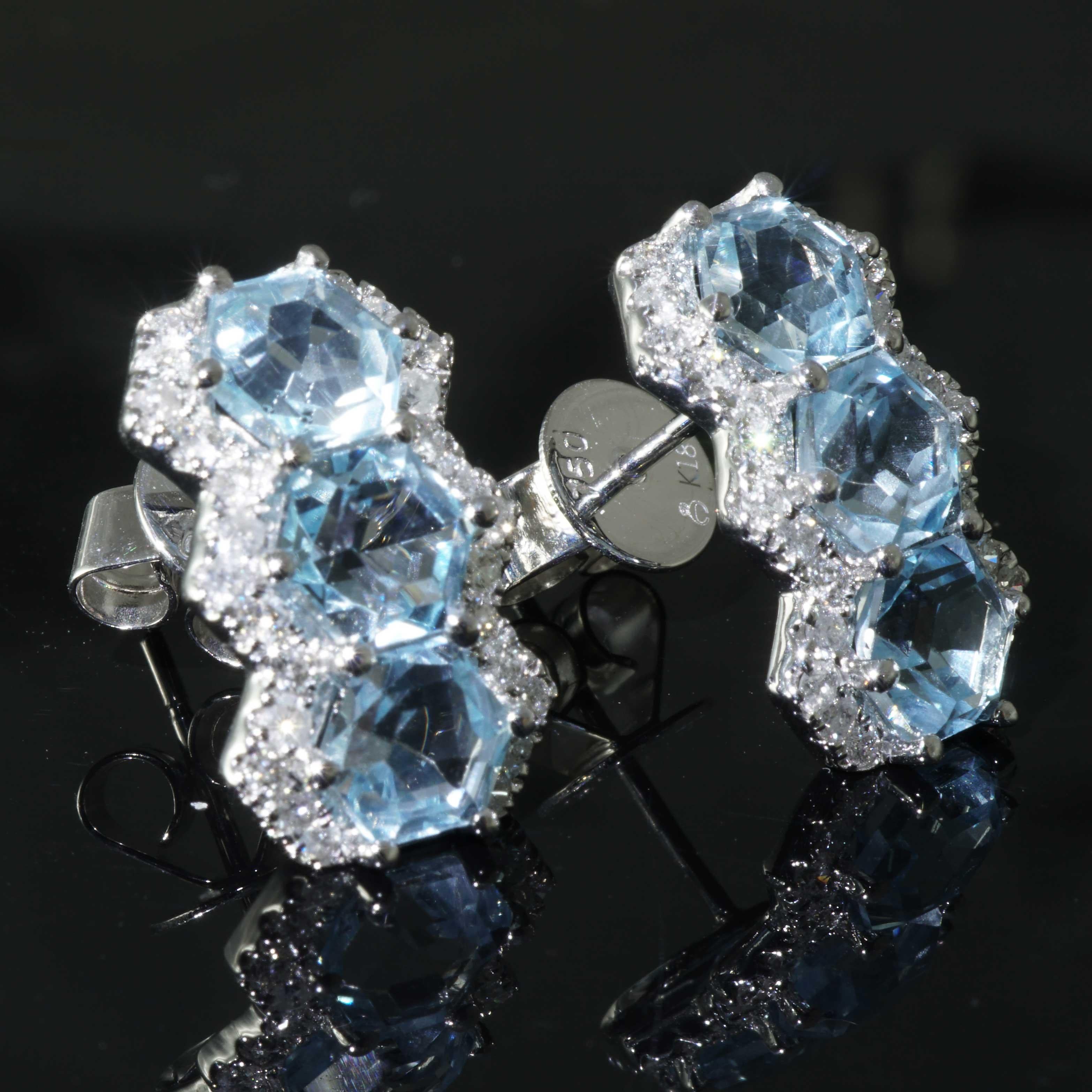 Topaz Earrings Diamonds 3.60 ct 0.50 ct brandnew hexagonal Cut sky-blue Color In New Condition For Sale In Viena, Viena