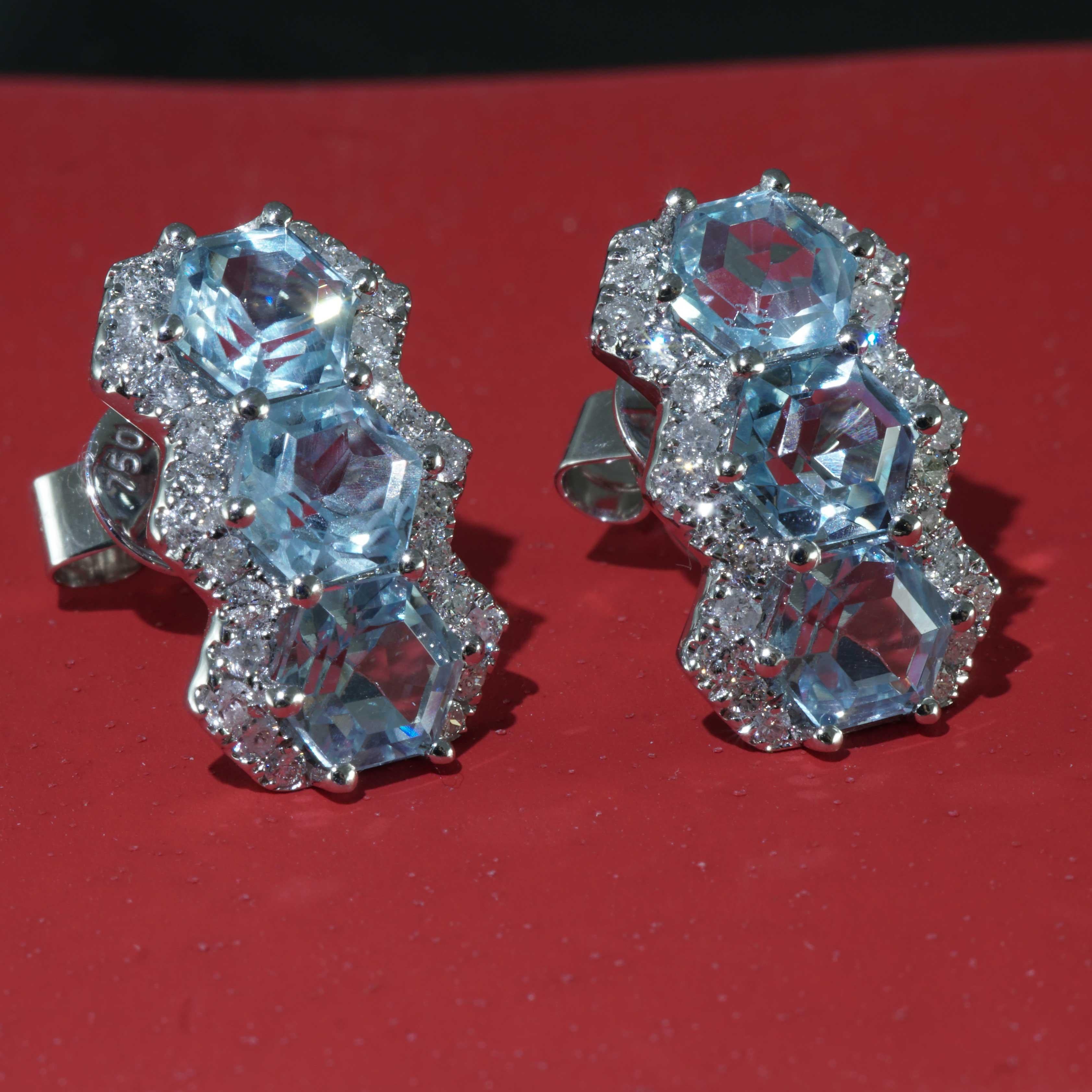 Topaz Earrings Diamonds 3.60 ct 0.50 ct brandnew hexagonal Cut sky-blue Color For Sale 1