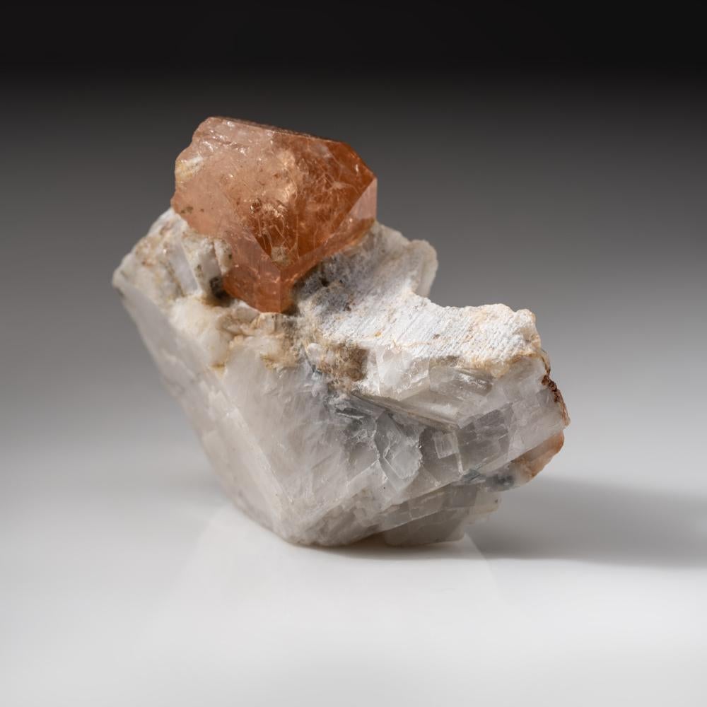 Topacio del valle de Shigar, Skardu, Baltistán, Gilgit-Baltistán, Pakistán (70.1 g) Siglo XXI y contemporáneo en venta