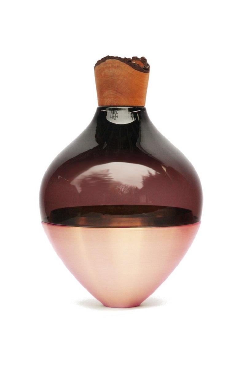 Organico moderno Topaz India Vessel II, Pia Wüstenberg in vendita