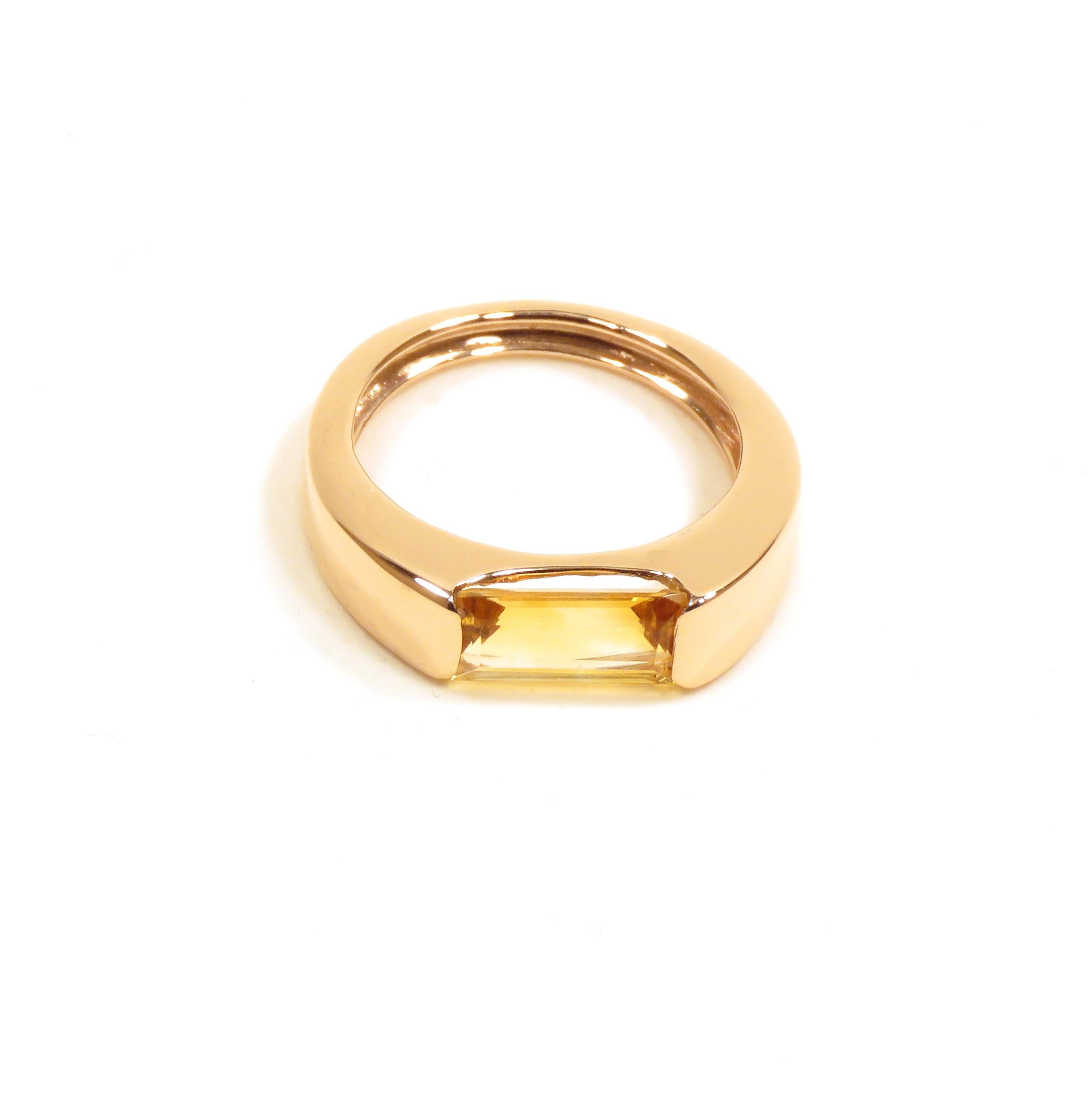 Topaz Rose Gold Band Ring Handcrafted in Italy by Botta Gioielli In New Condition In Milano, IT