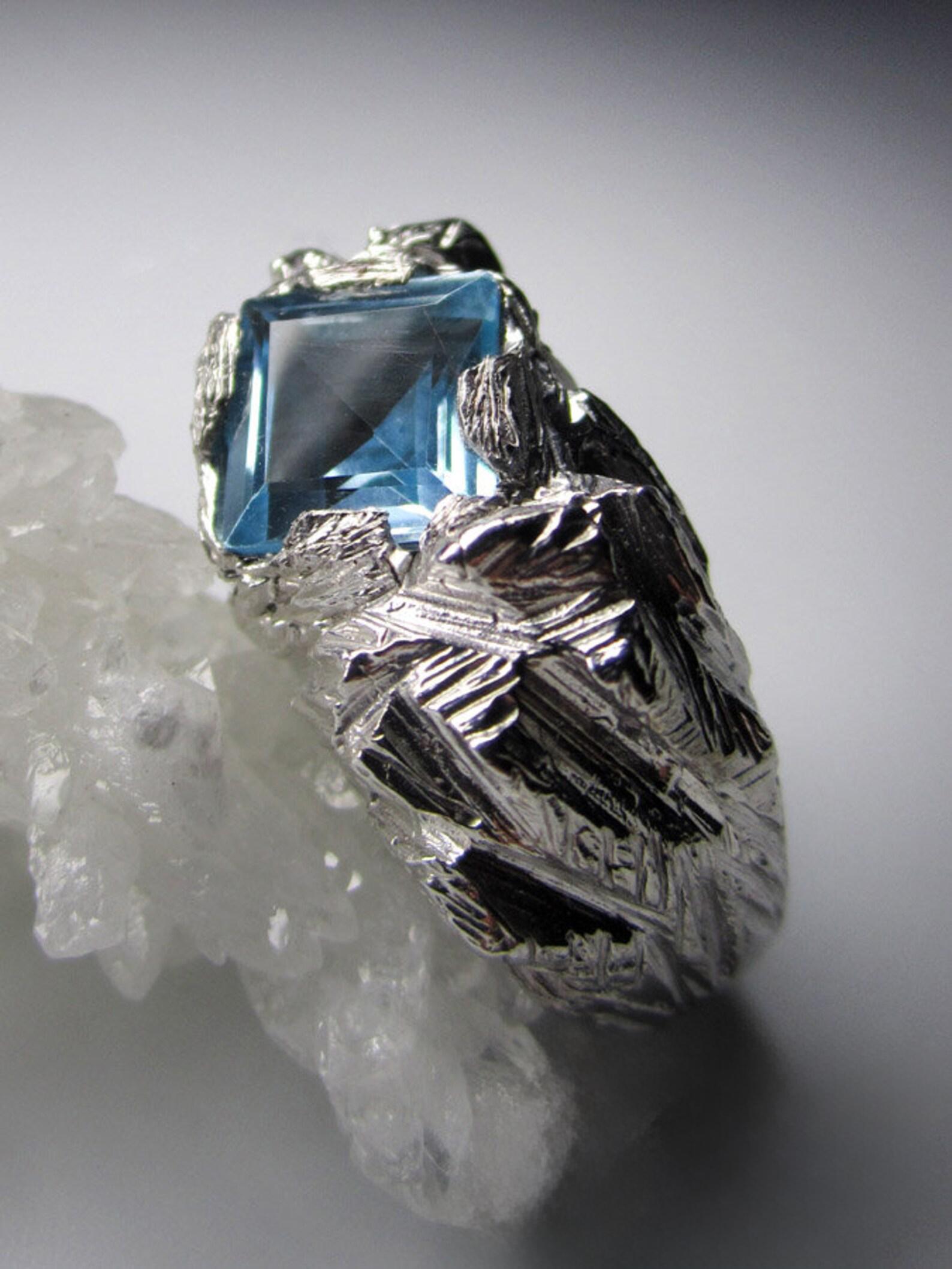 Topaz Silver Ring Mens Natural Sky Blue Square Shaped Chunky Gemstone (bague en argent pour homme) Neuf - En vente à Berlin, DE