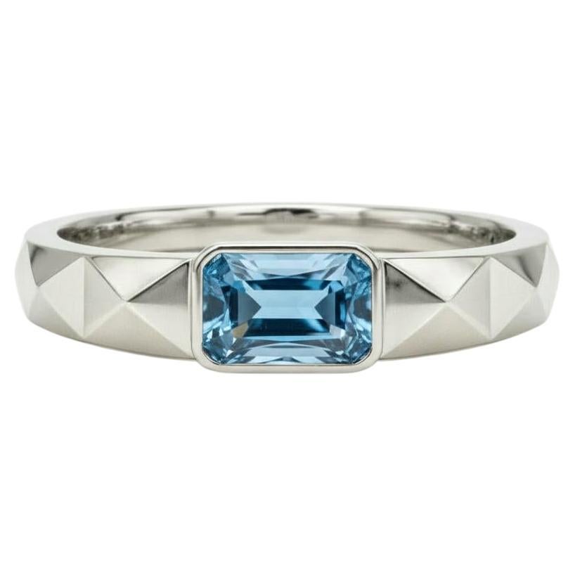 Customizable Topaz solitaire ring for men silver, gold For Sale at 1stDibs