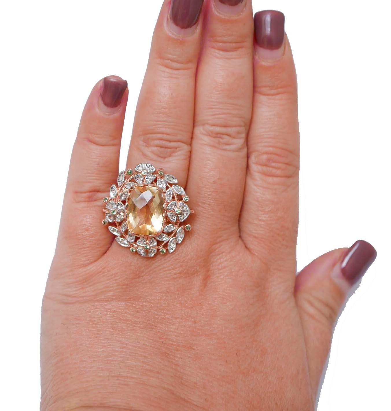 Taglio misto Anello con topazio, tsavorite, diamanti, oro rosa e argento. in vendita