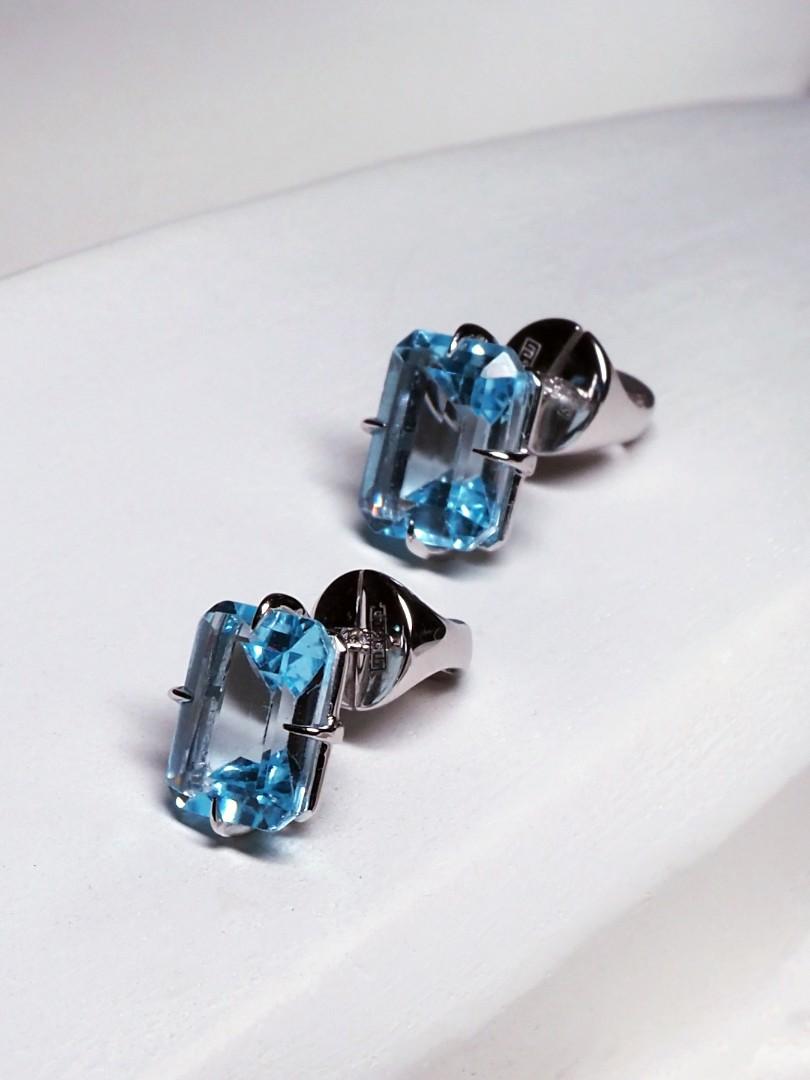 Topaz White Gold Stud Earrings Colored Stones Octagon Cut Gem Clear Blue Water For Sale 2