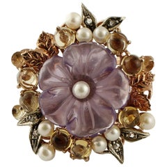 Cocktailring aus Roségold und Silber mit Amethyst-Blumenperlen und Diamanten in Topas