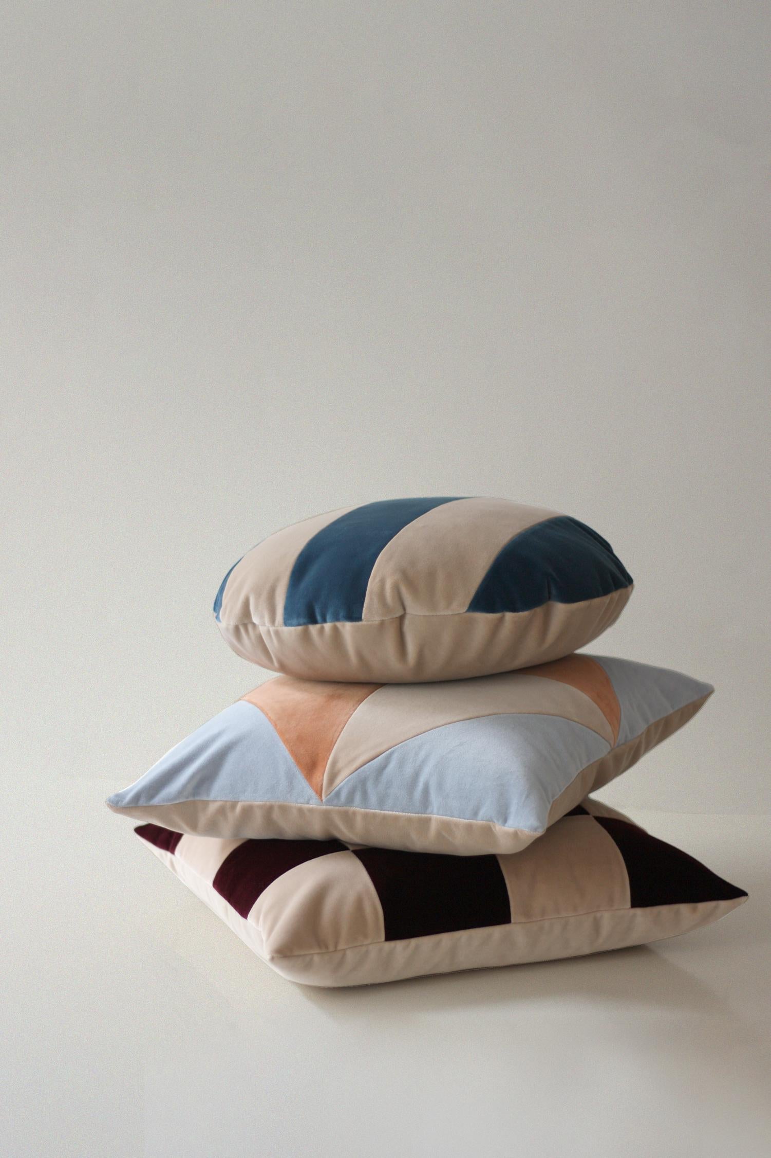 Cojín Decorativo Topazio Burdeos Profundo y Capuchino Terciopelo Deluxe Hecho a Mano Algodón en venta