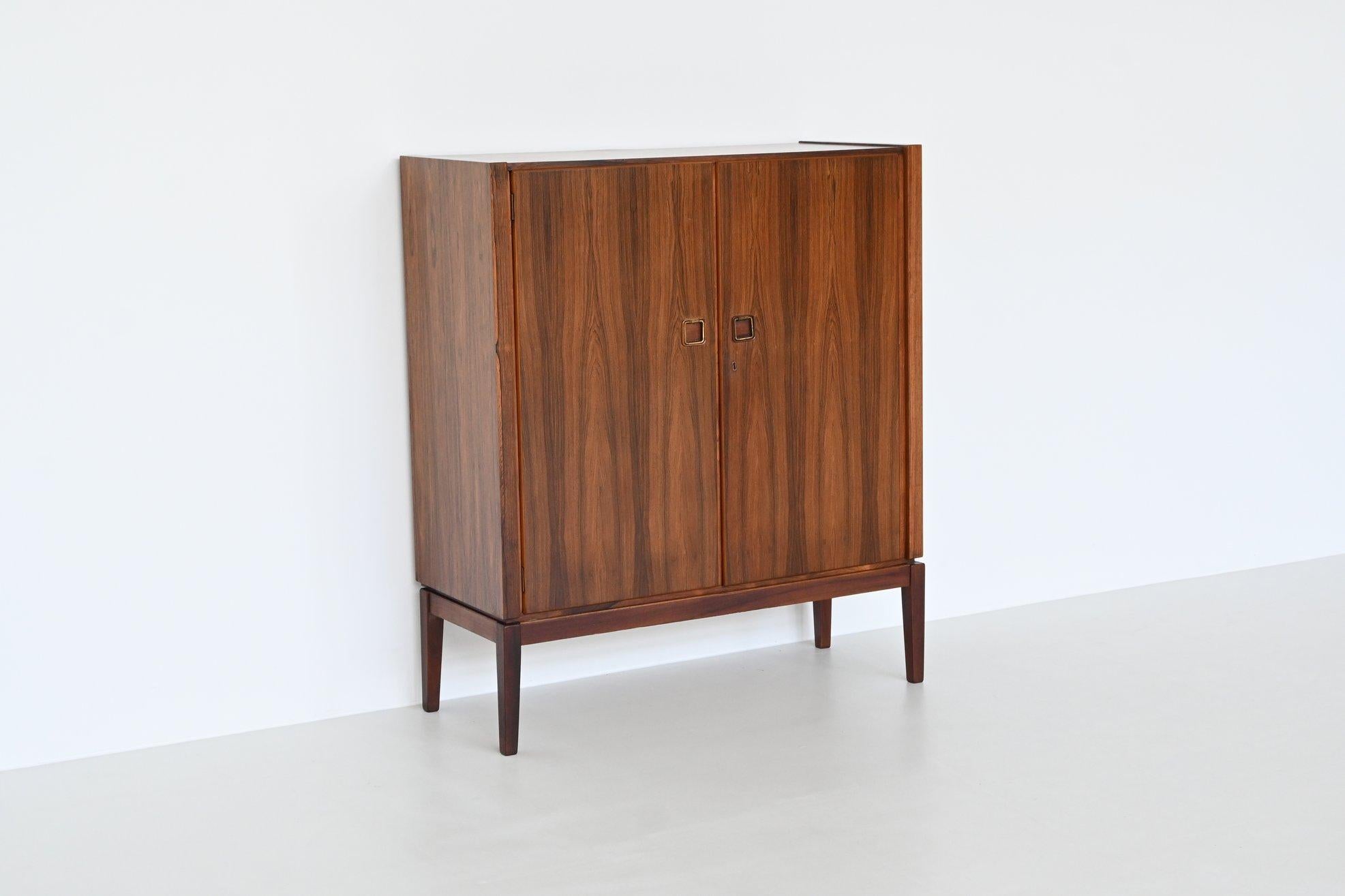 Topform buffet in rosewood and brass The Netherlands 1960 In Good Condition In Etten-Leur, NL
