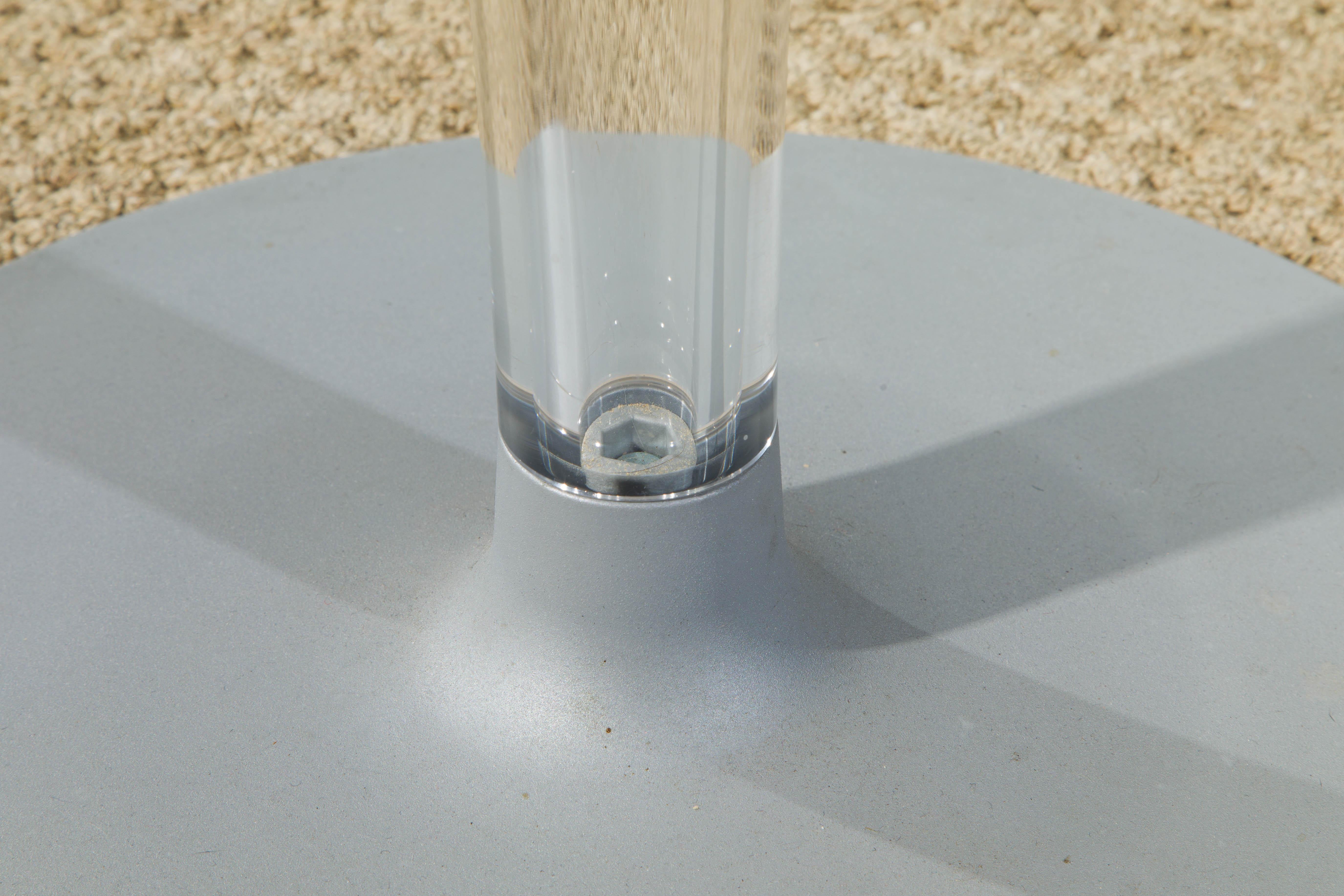 'TopTop' Lucite Round Café Table by Philippe Starck for Kartell, Italy For Sale 6
