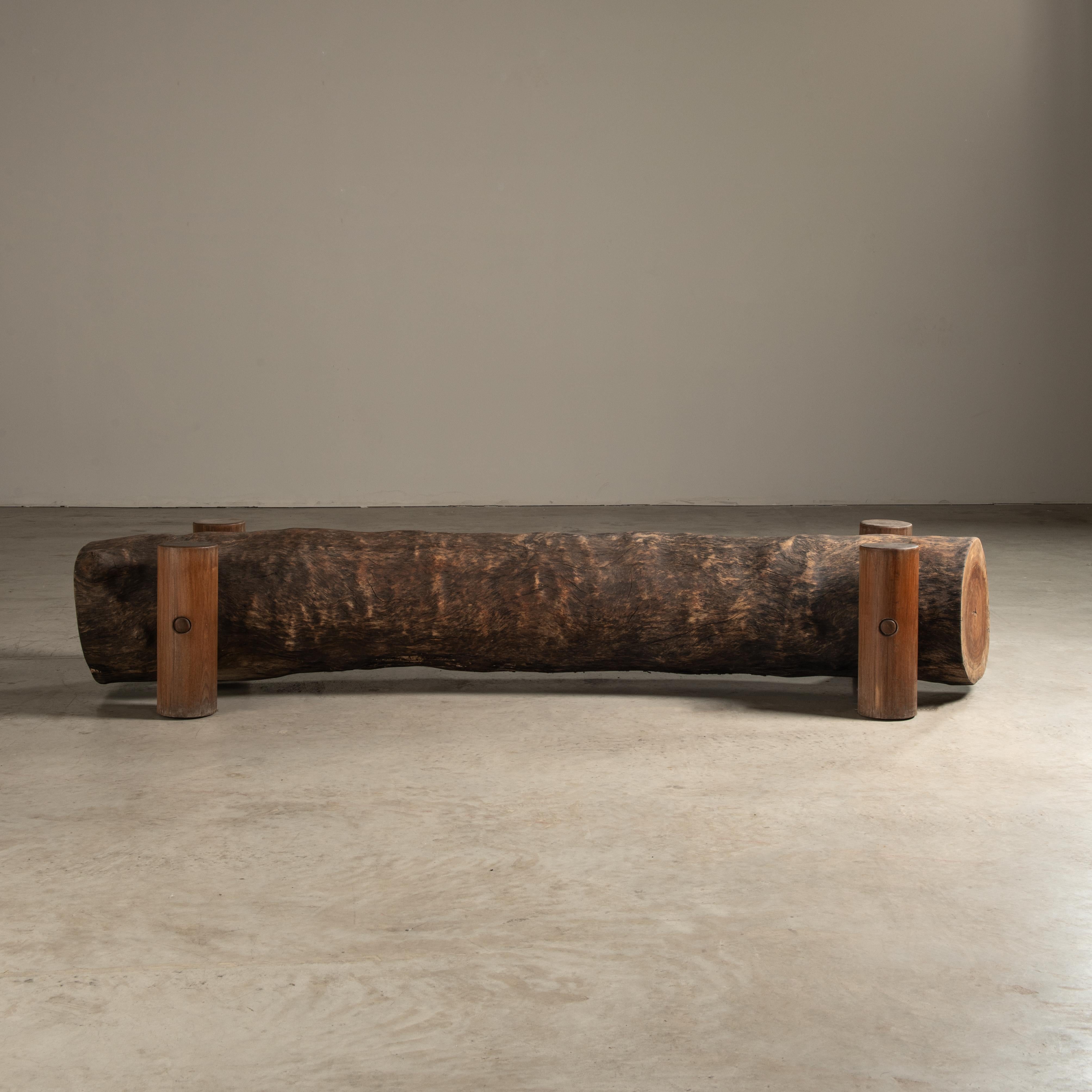 Hardwood 'Tora' Bench in Solid Wood, by Zanini de Zanine, Contemporary Brazilian Design  For Sale