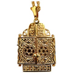 Torah Functional Necklace 14 Karat and Chain