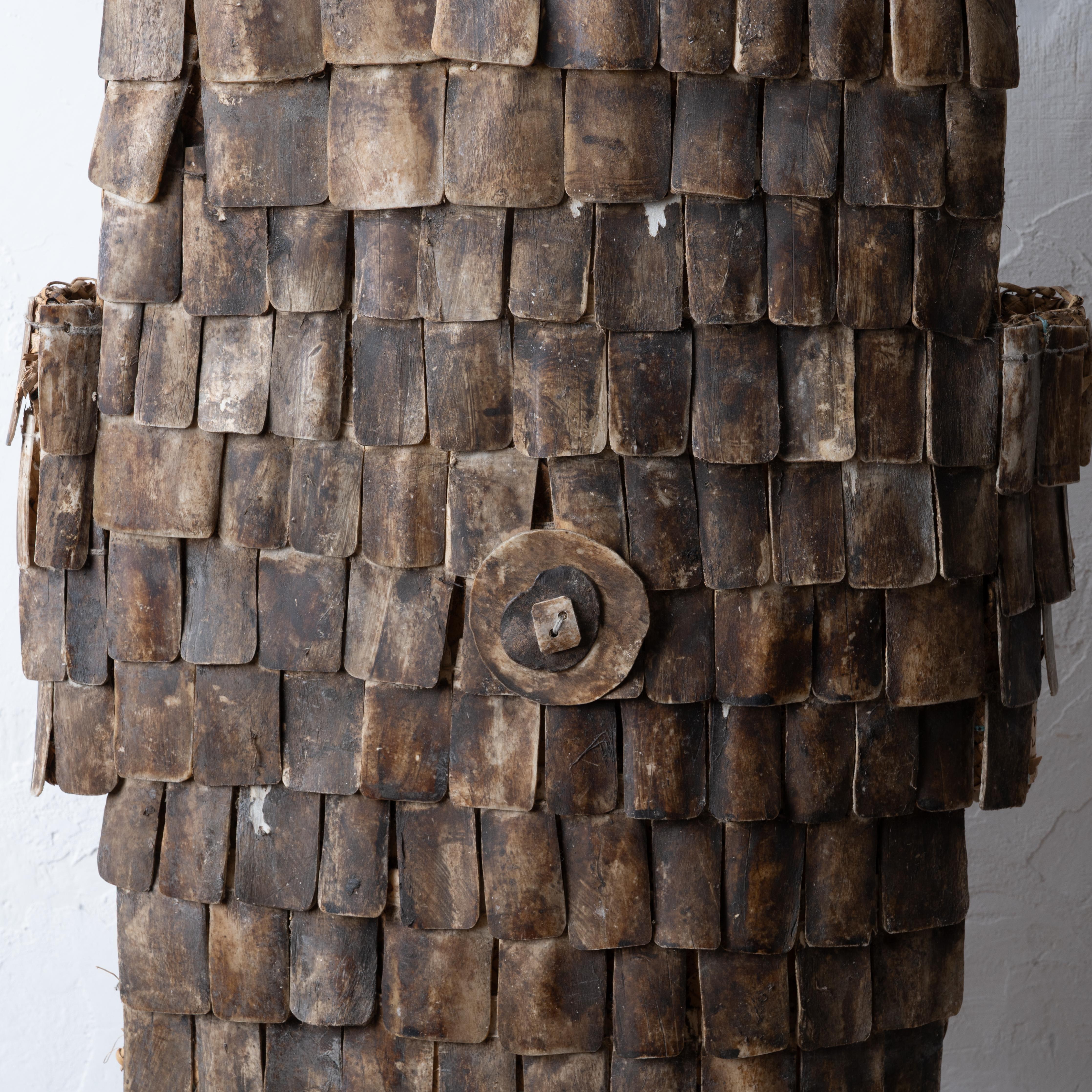 Gilet de guerre Torajan sur pied en vente 1
