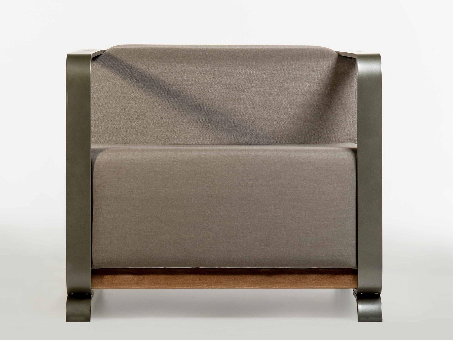 „Toras“-Sessel aus massivem Hartholz, Arthur Casas, zeitgenössisches brasilianisches Design (Brasilianisch) im Angebot