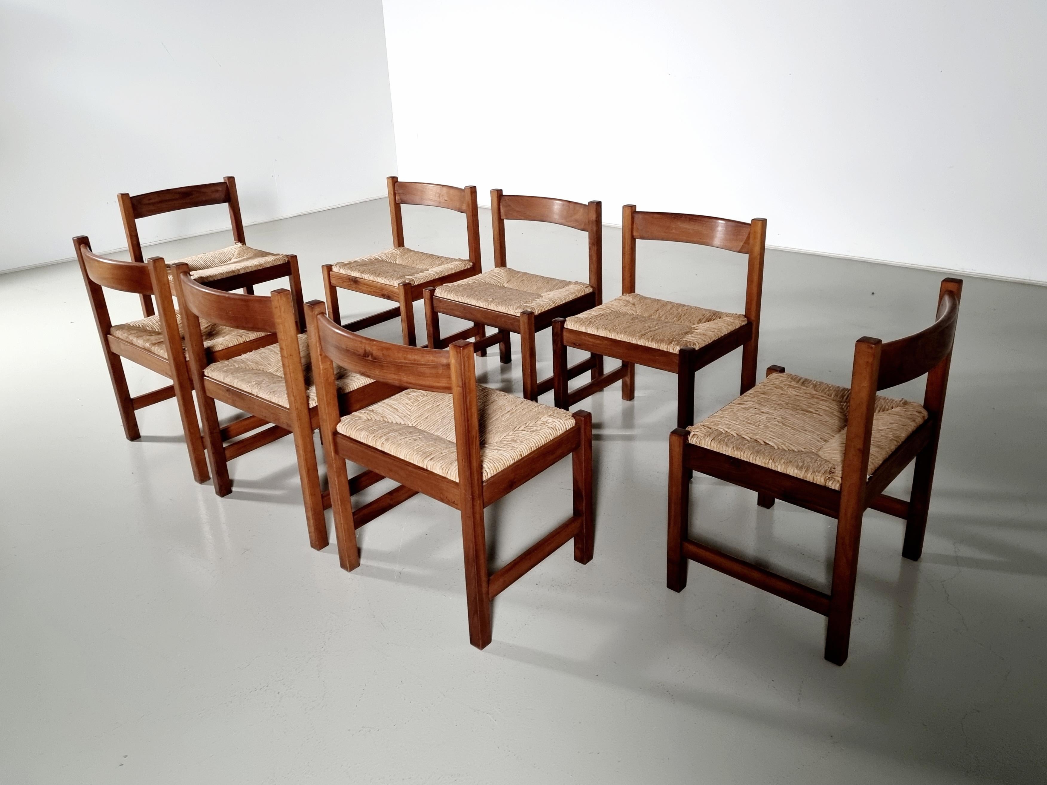 Torbecchia Chairs in walnut and rush, Giovanni Michelucci for Poltronova, 1960s For Sale 1