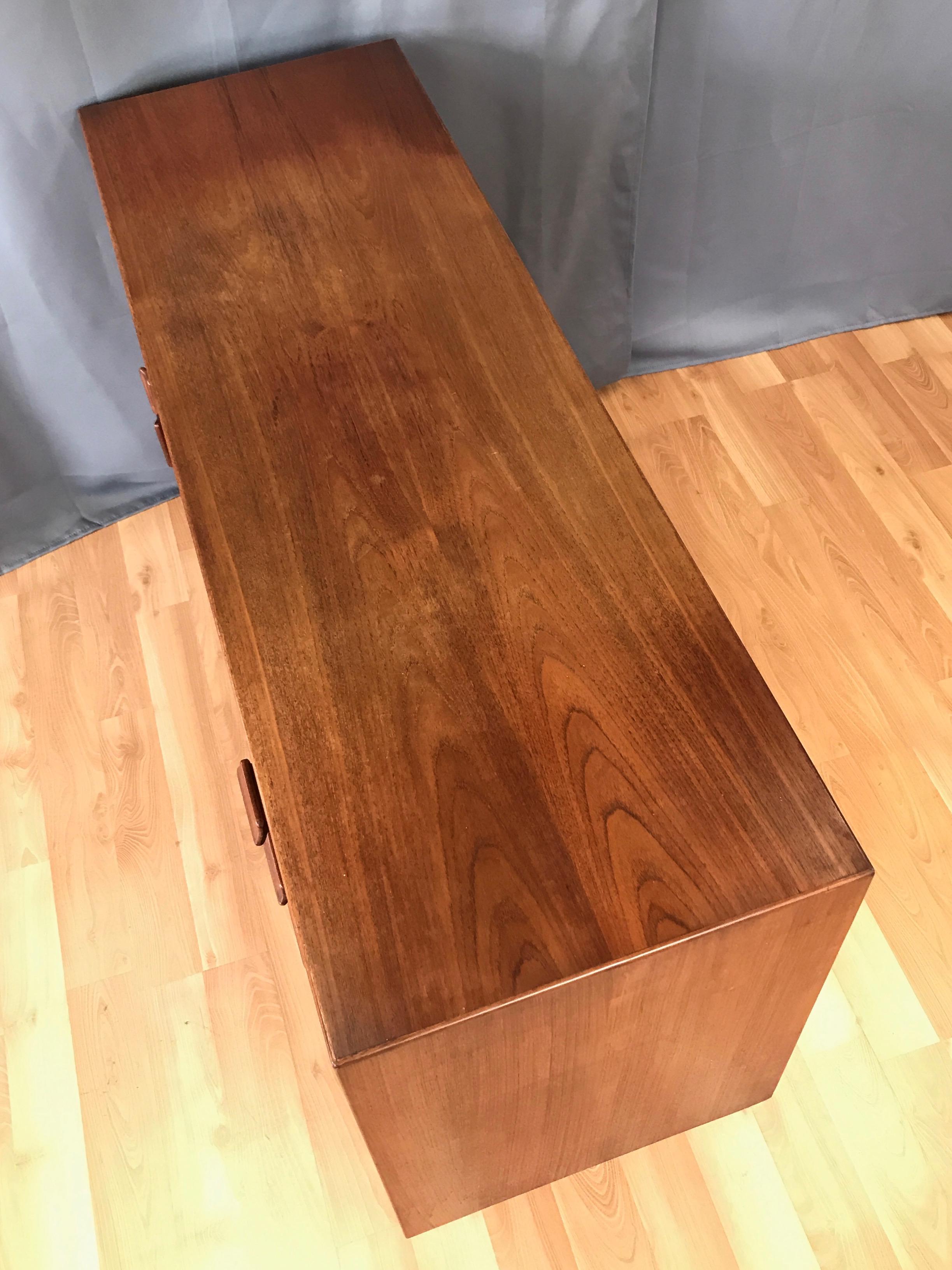 Torben Strandgaard for Falster Møbelfabrik Teak and Oak Sideboard 9