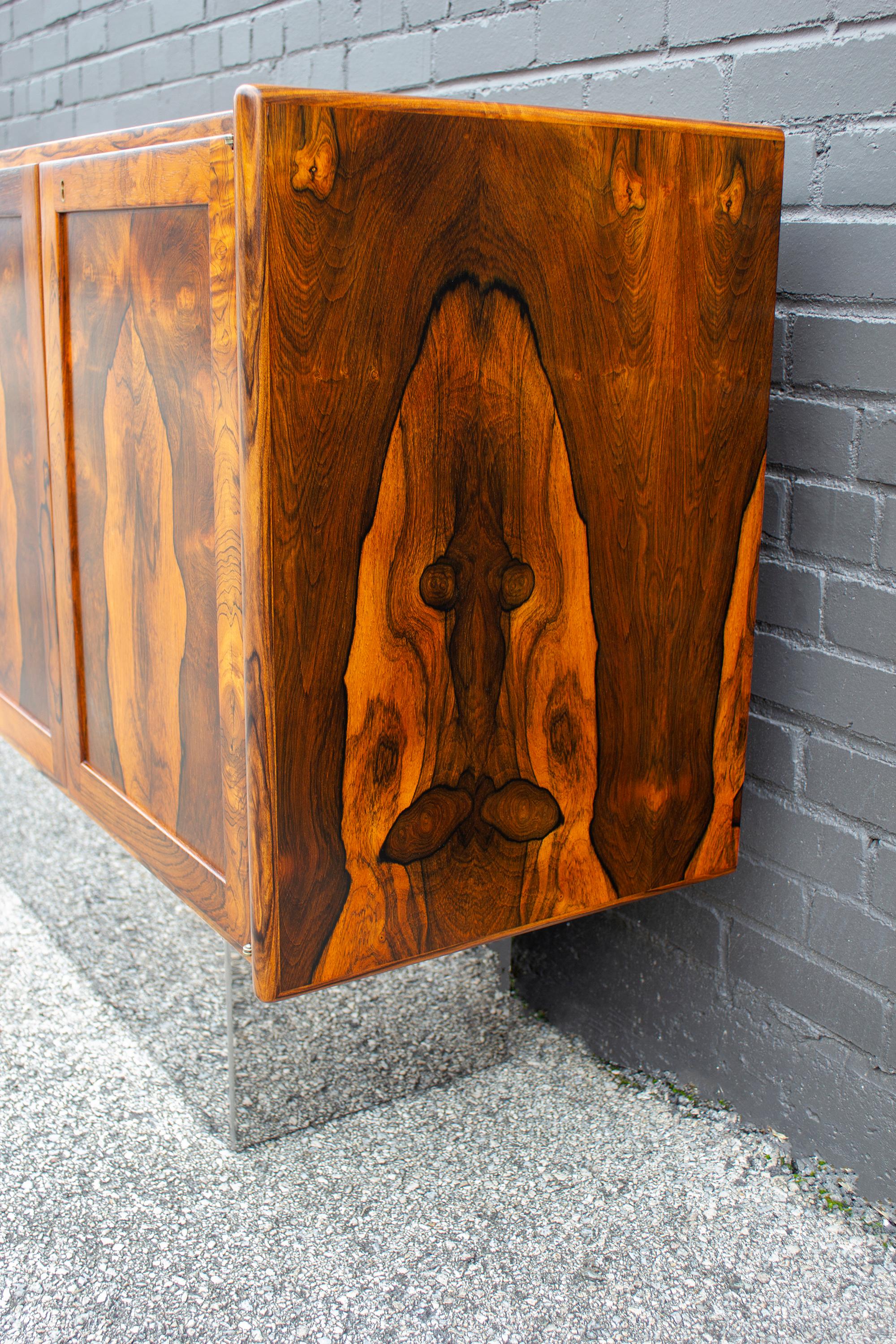 Torbjorn Afdal Book-Matched Brazilian Rosewood Cabinet for Bruksbo of Norway For Sale 4