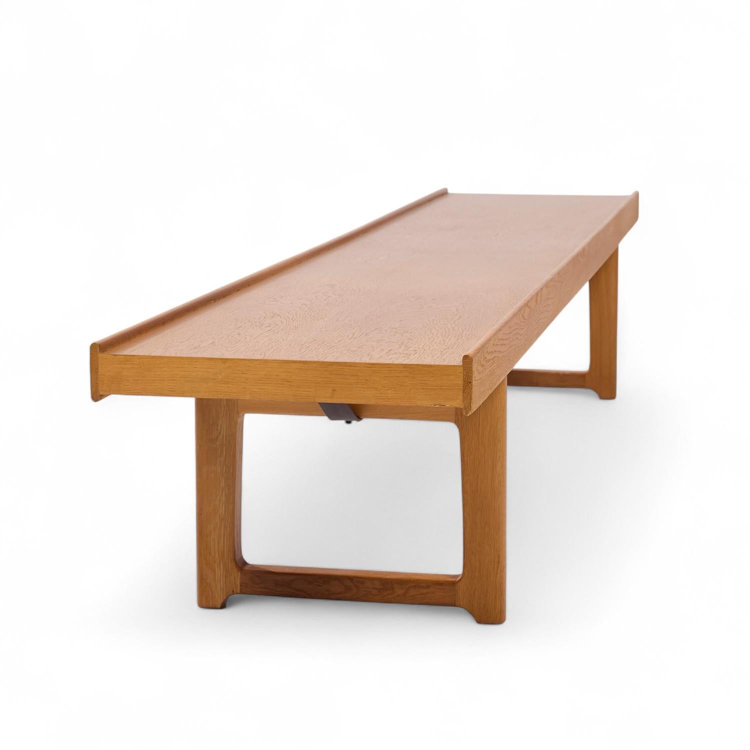 Torbjørn Afdal für Bruksbo Mid Century Danish Teak Krobo Bank (Dänisch) im Angebot