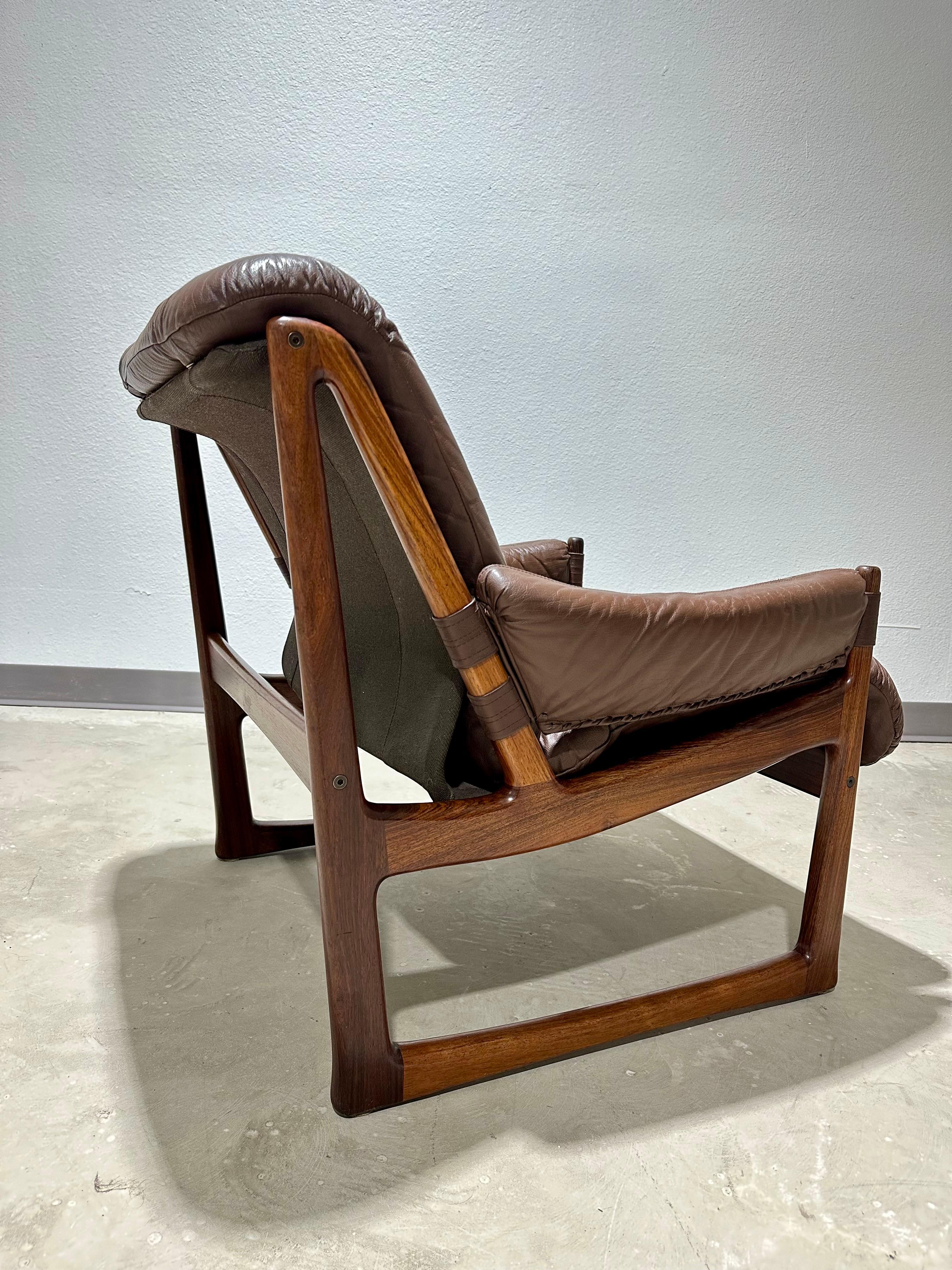 Mid-Century Modern Torbjørn Afdal for Nesjestranda Møbelfabrikk Rosewood Lounge Chair