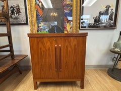 Torbjørn Afdal for Scandinavian Modern Teak Bar Cabinet, Norvegia, anni '60 circa