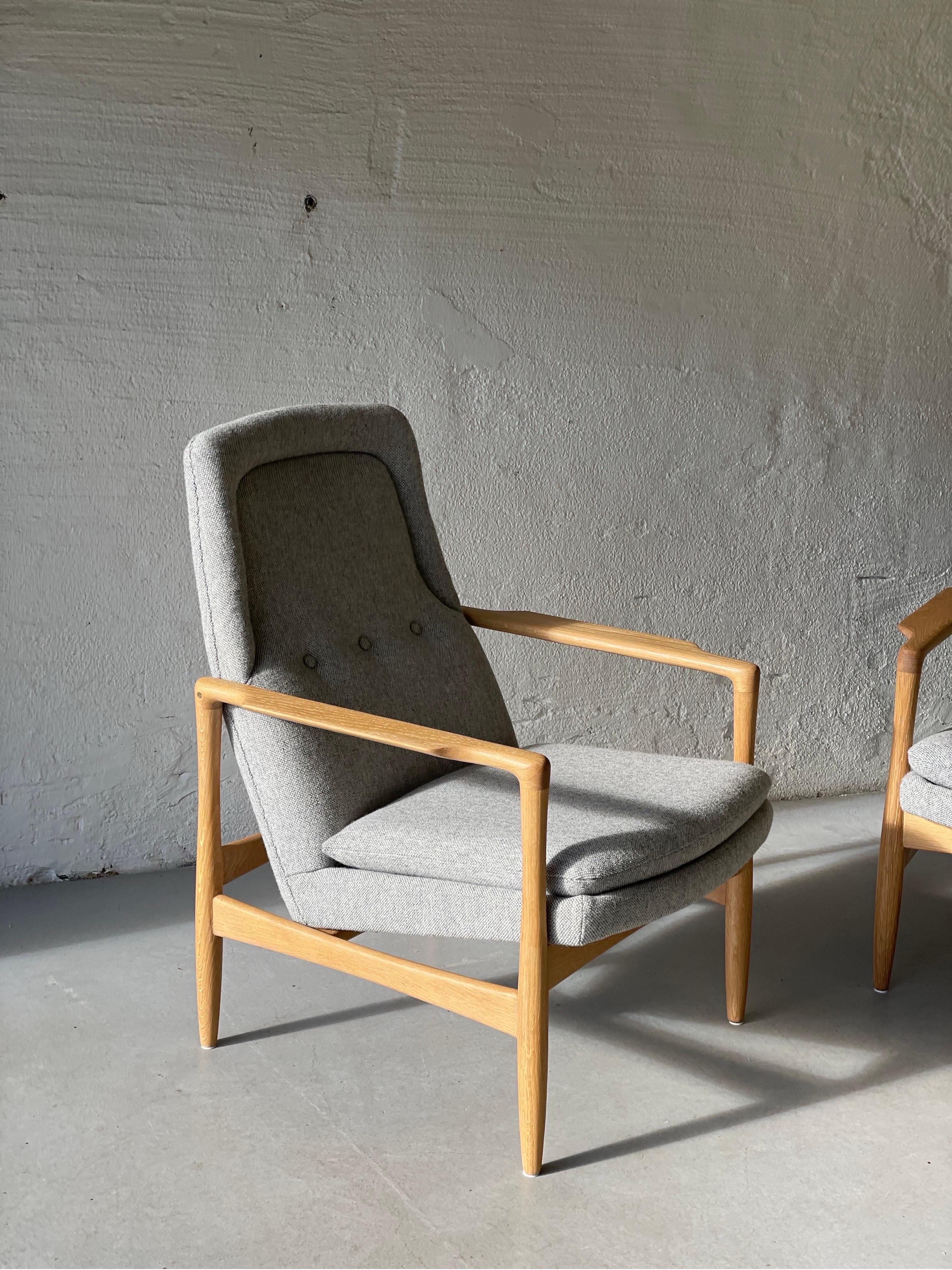 Fabric Norwegian Midcentury - Modern chairs, Torbjørn Afdal, 1957