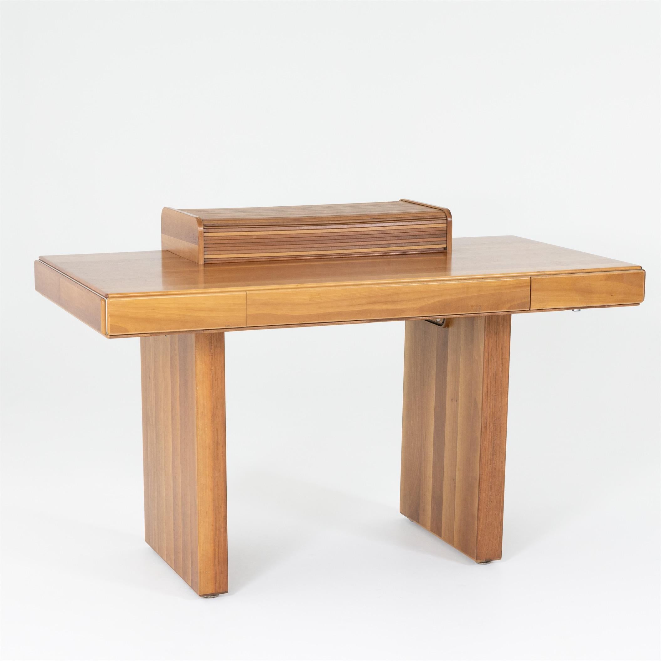Torcello Desk by Afra & Tobia Scarpa for Stildomus, Italy, 1970s In Good Condition In Greding, DE