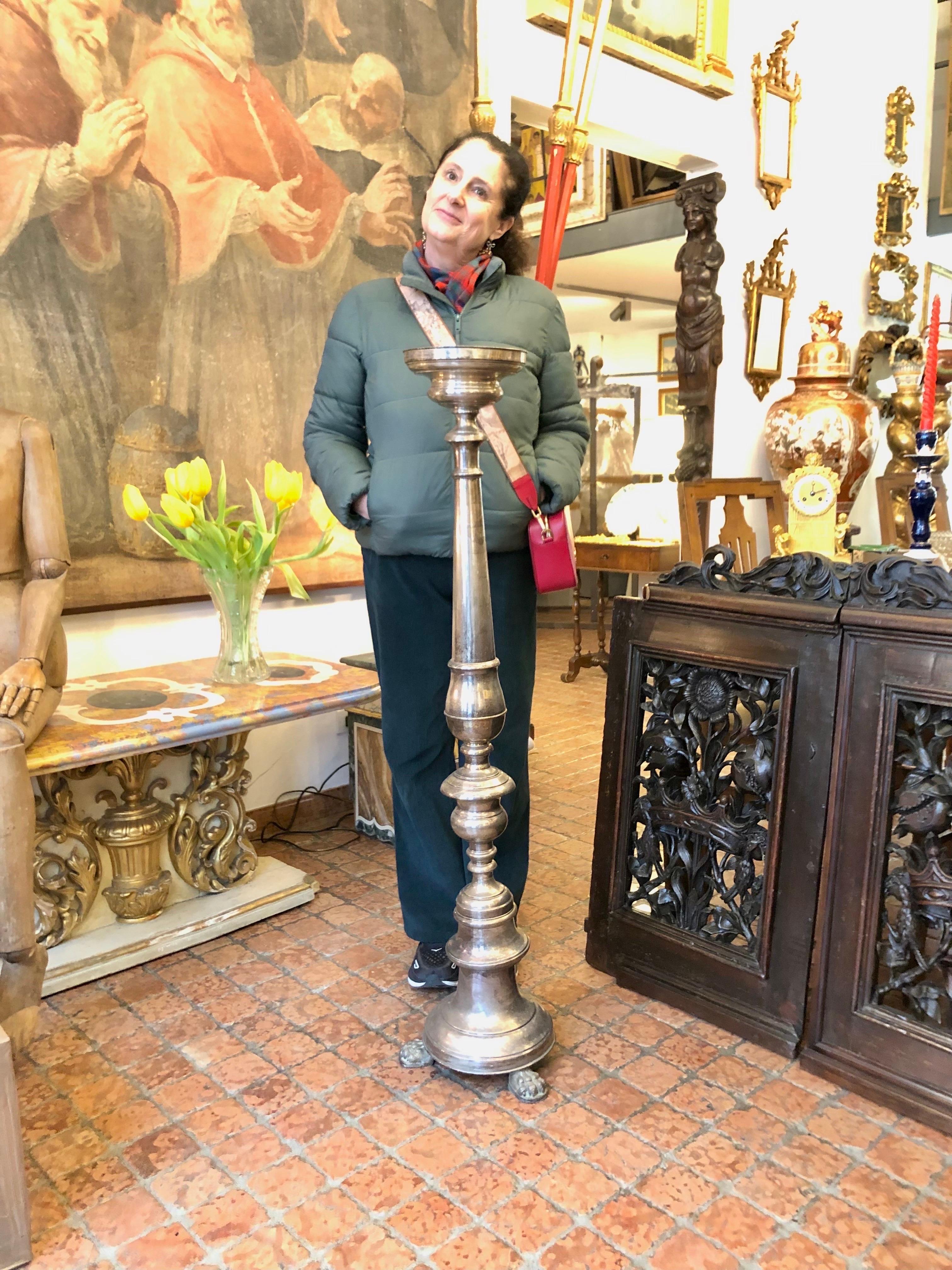 Italiano Torcera Da Terra Italiana In Lastra di Ottone Argentato 20 Secolo in vendita