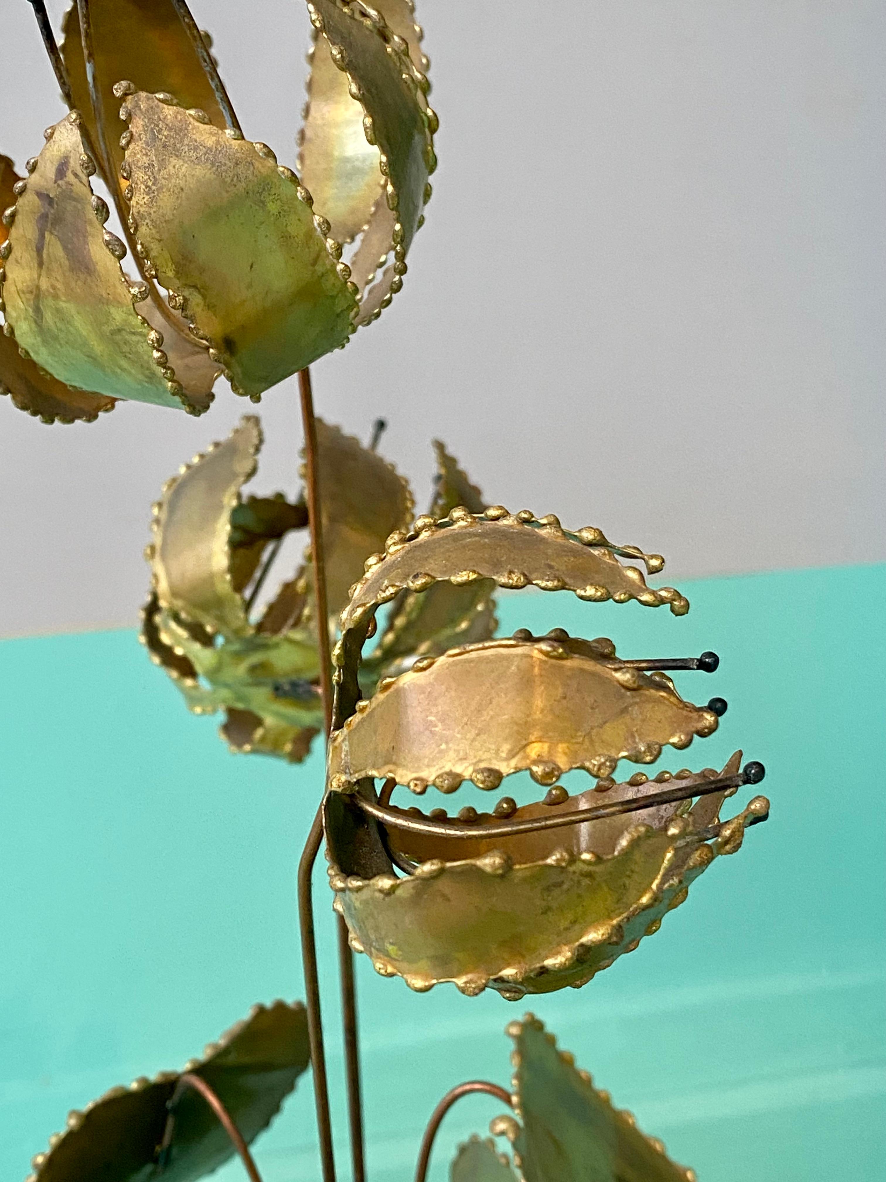 Brutalist Brass Bonsai Ikebana Lily Flower Sculpture by Gerd Scharrelmann 1970s en venta 2