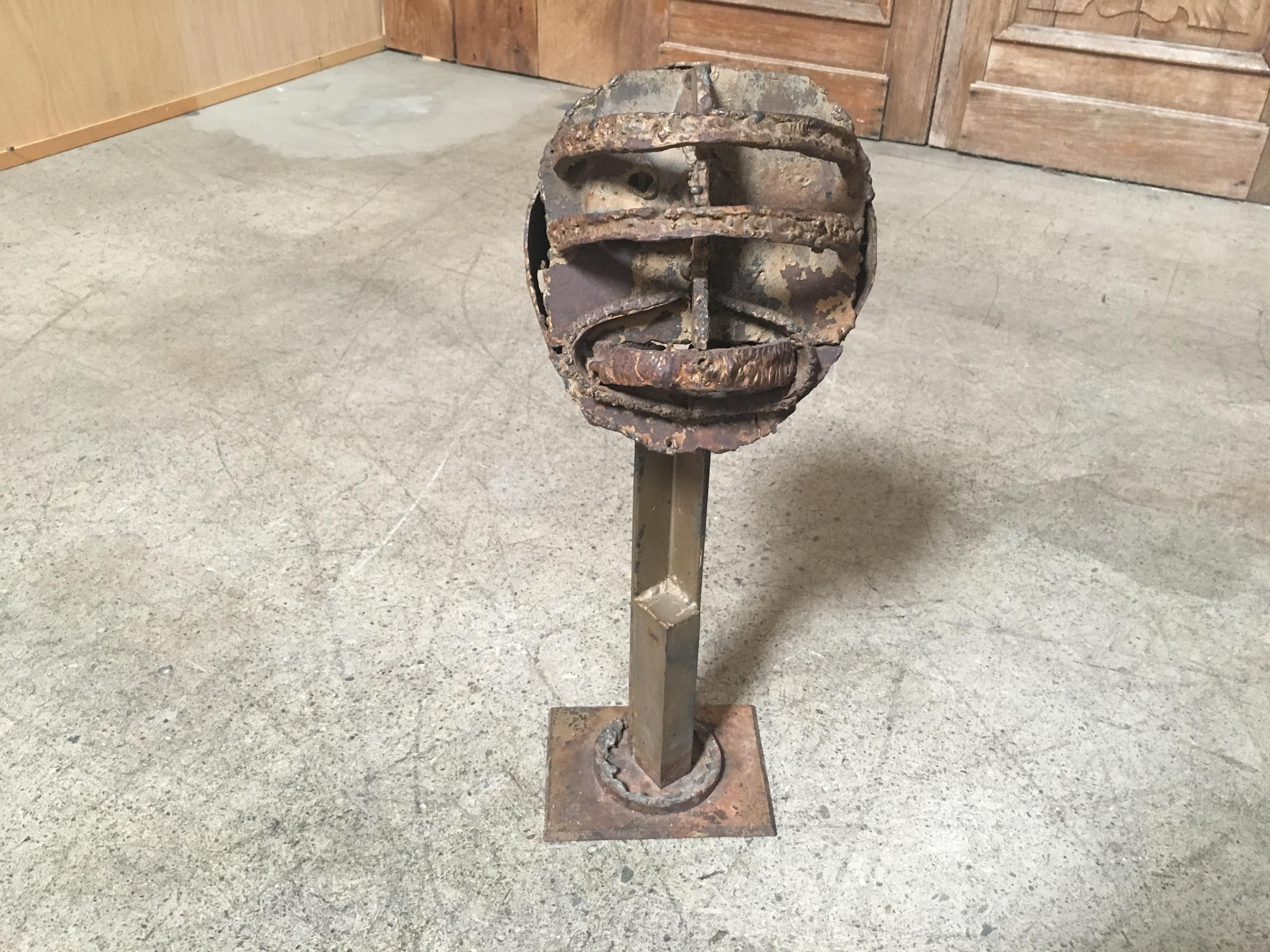 Scultura brutale tagliata con la fiamma ossidrica in vendita 1