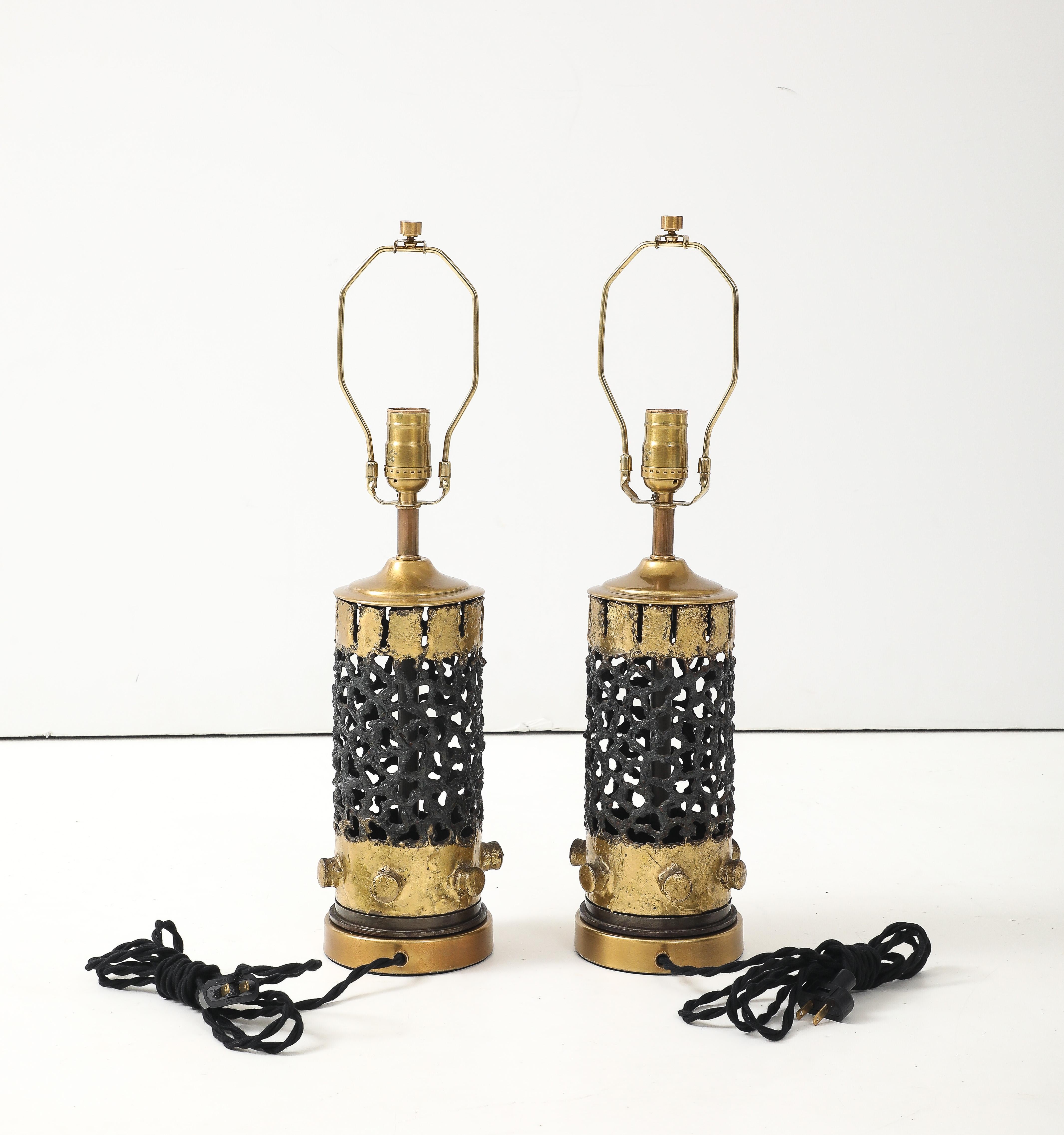 Torch Cut Brutalist Lamps In Excellent Condition For Sale In New York, NY