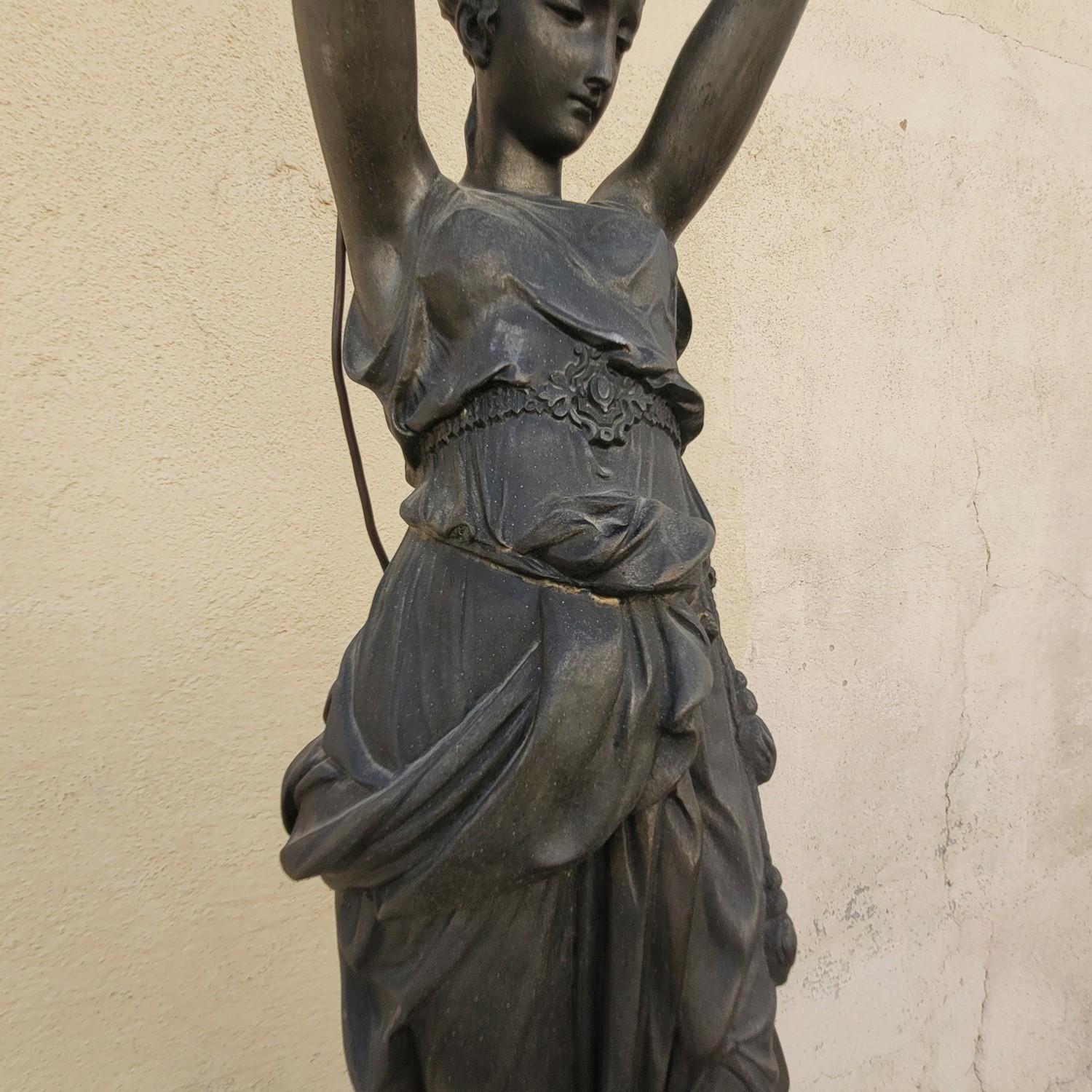 Torch Holder In Spelter On Its Column, Napoleon III, 19th Century For Sale 3