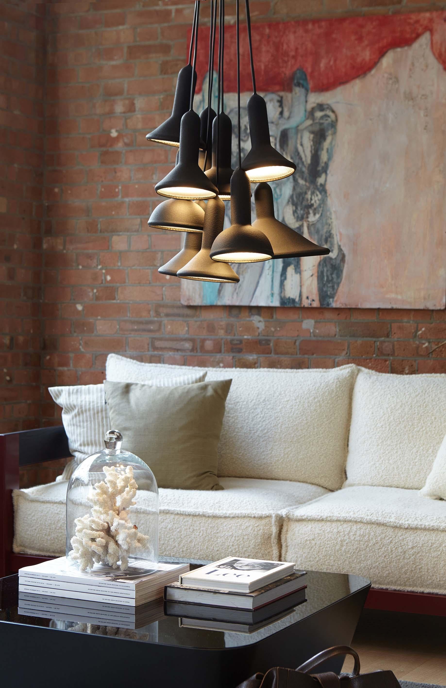 With its tactile, silicone the Torch Light reveals its references to the shape and material of the typical torch, while the diamond-texture diffuser cleverly references the glass of a car headlight. It’s easy to create a fun, vibrant look by