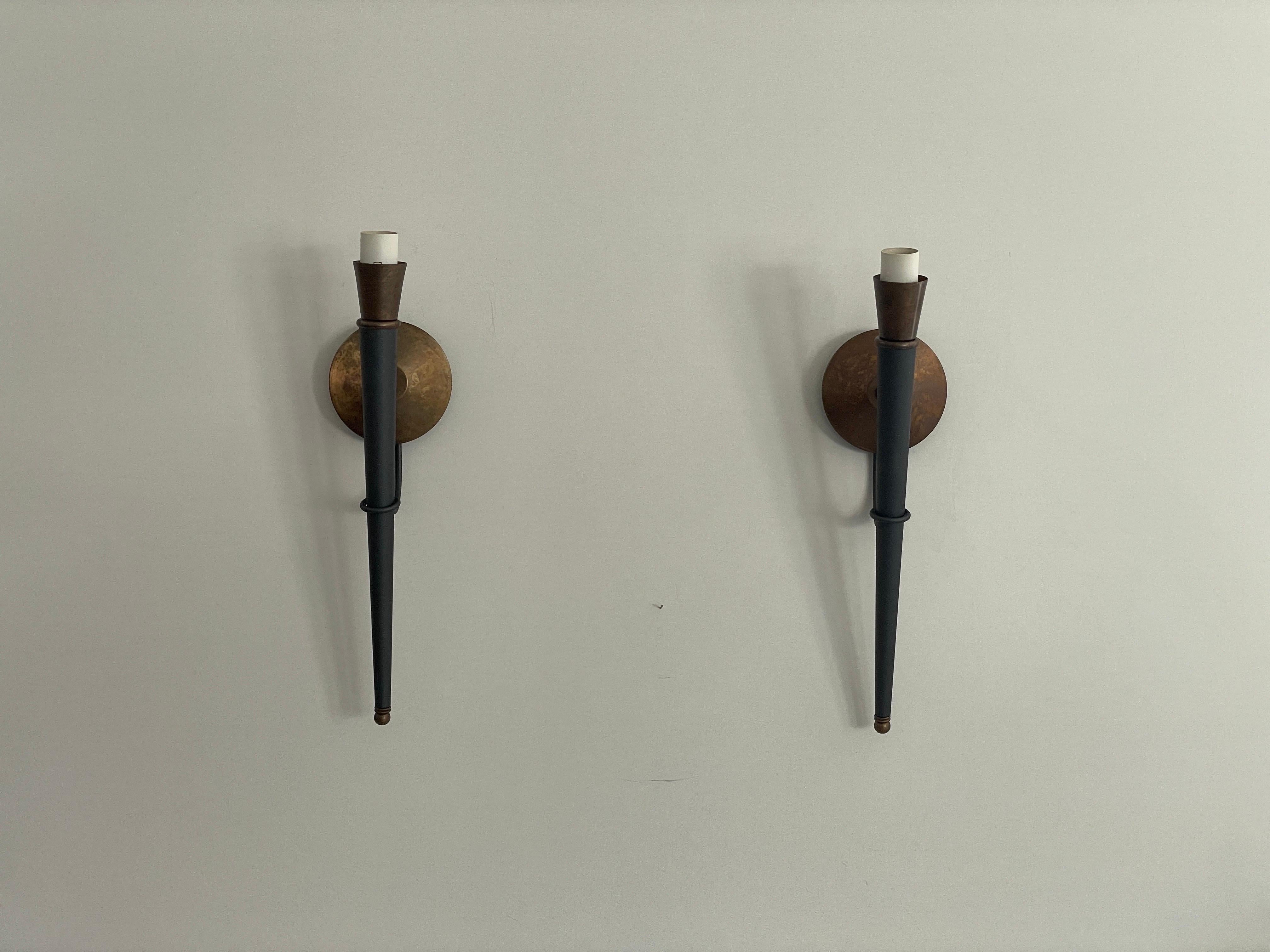 Torch Shape Metal and Brass Large Pair of Wall Sconces, 1960s, Germany

Elegant rare high quality wall lamps.
2 Pair available

Lamps are in very good vintage condition.
Wear consistent with age and use

These lamps works with E27 standard light