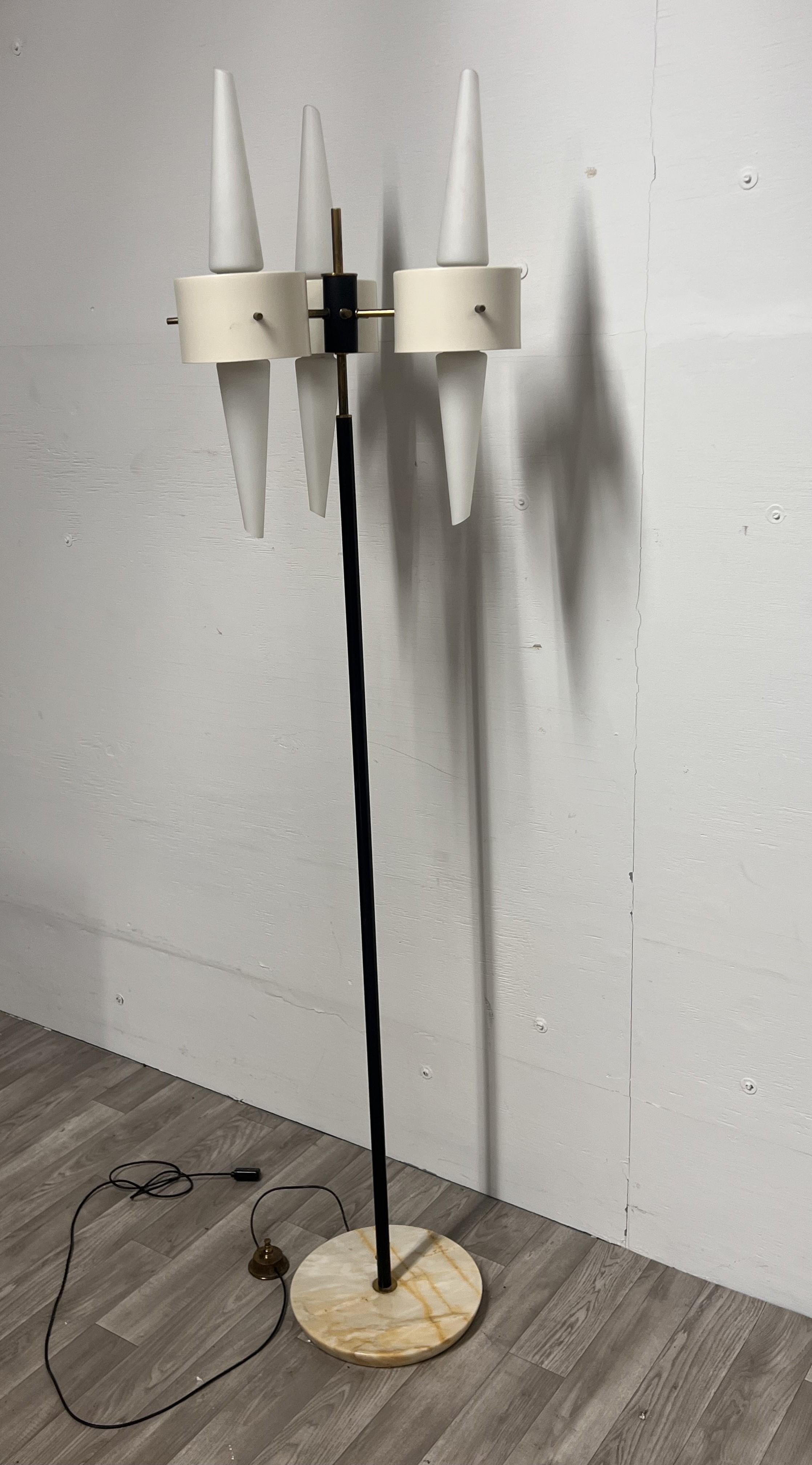Torchere Style Floor Lamp by Stilnovo For Sale 4
