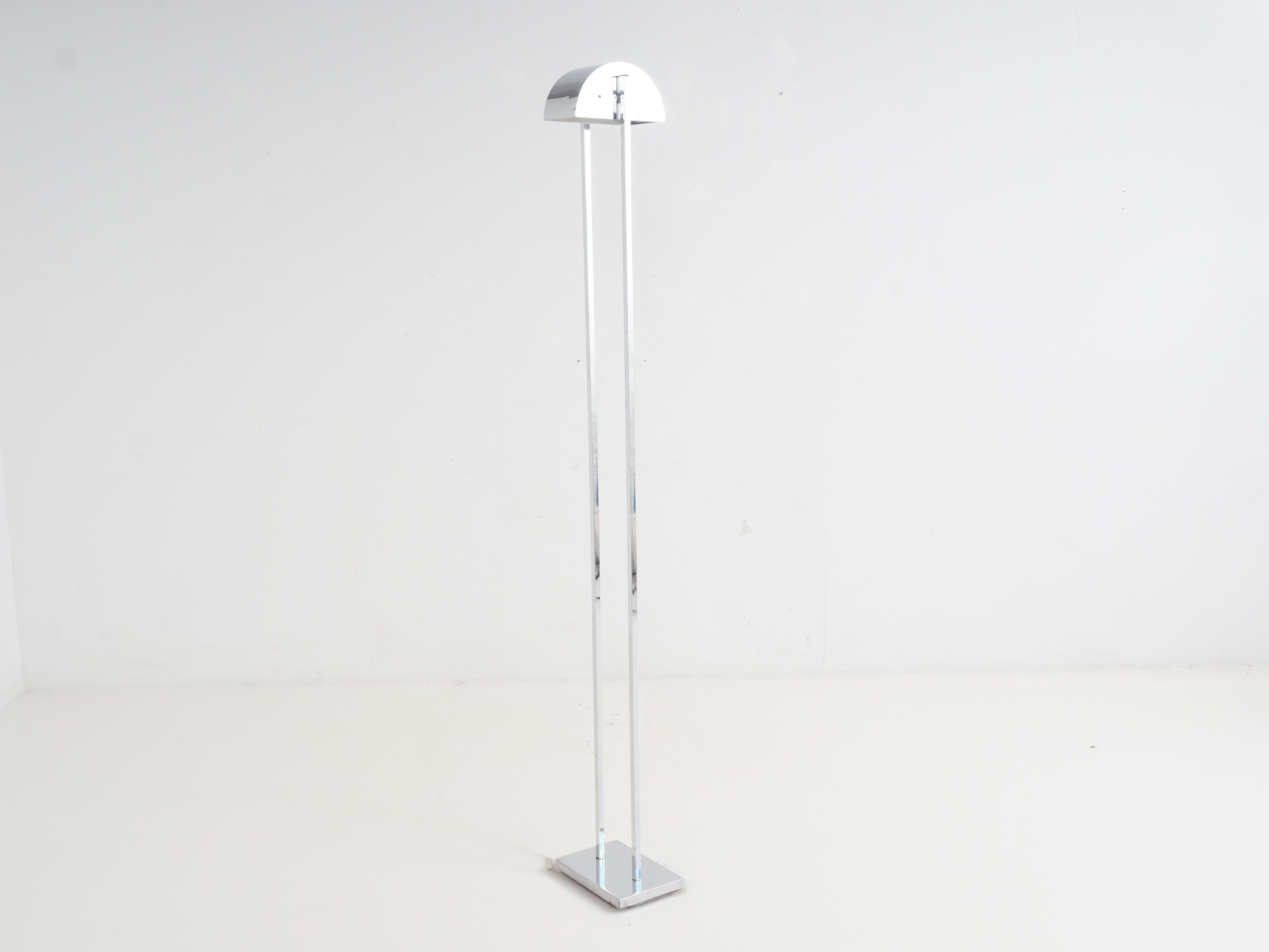 Torchiere Lamp by Koch & Lowy, 1969 In Good Condition For Sale In Philadelphia, PA