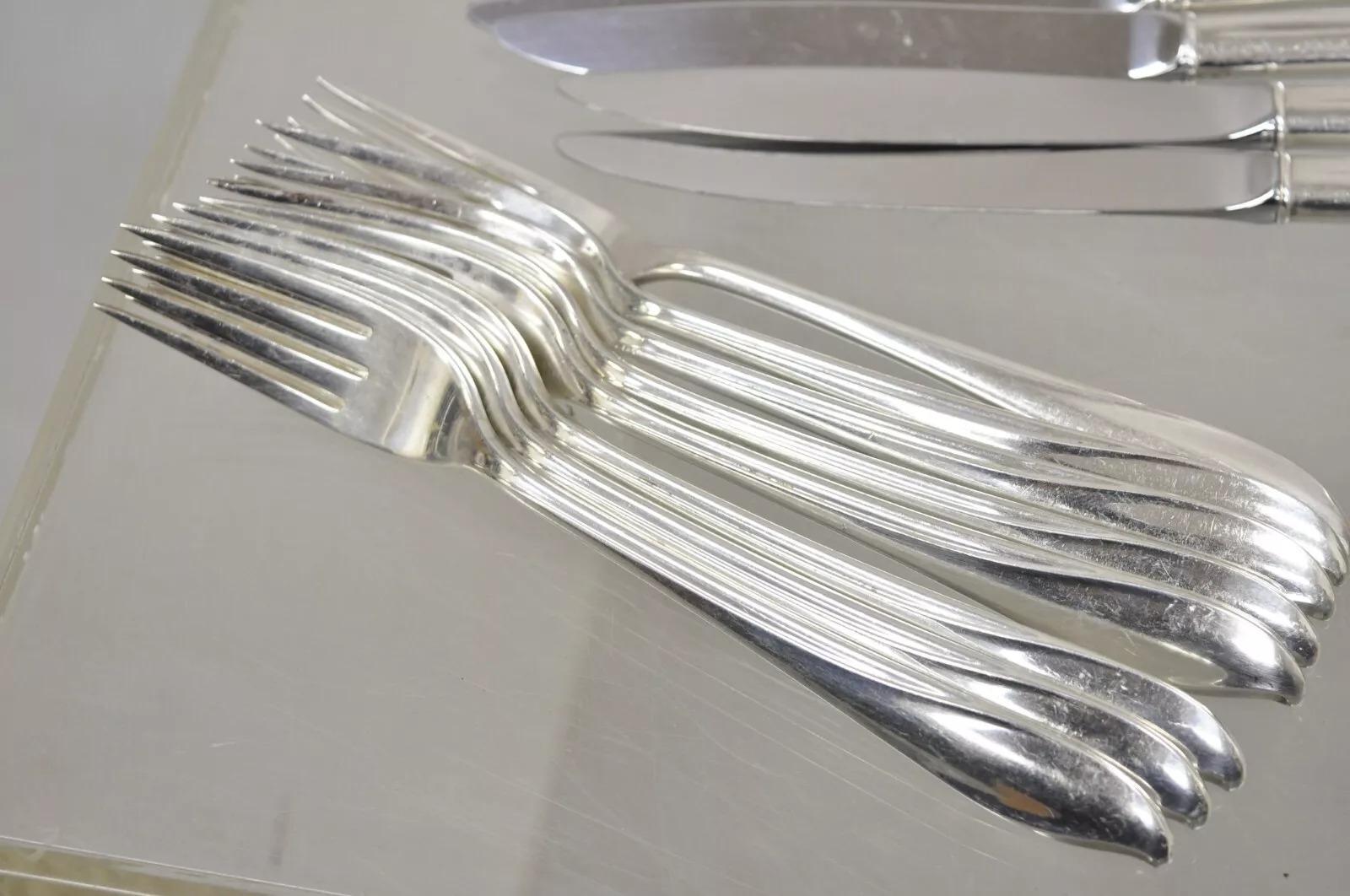 Torchlight by International Sterling Silver Flatware Set Service for 8 - 40 Pcs In Good Condition For Sale In Philadelphia, PA