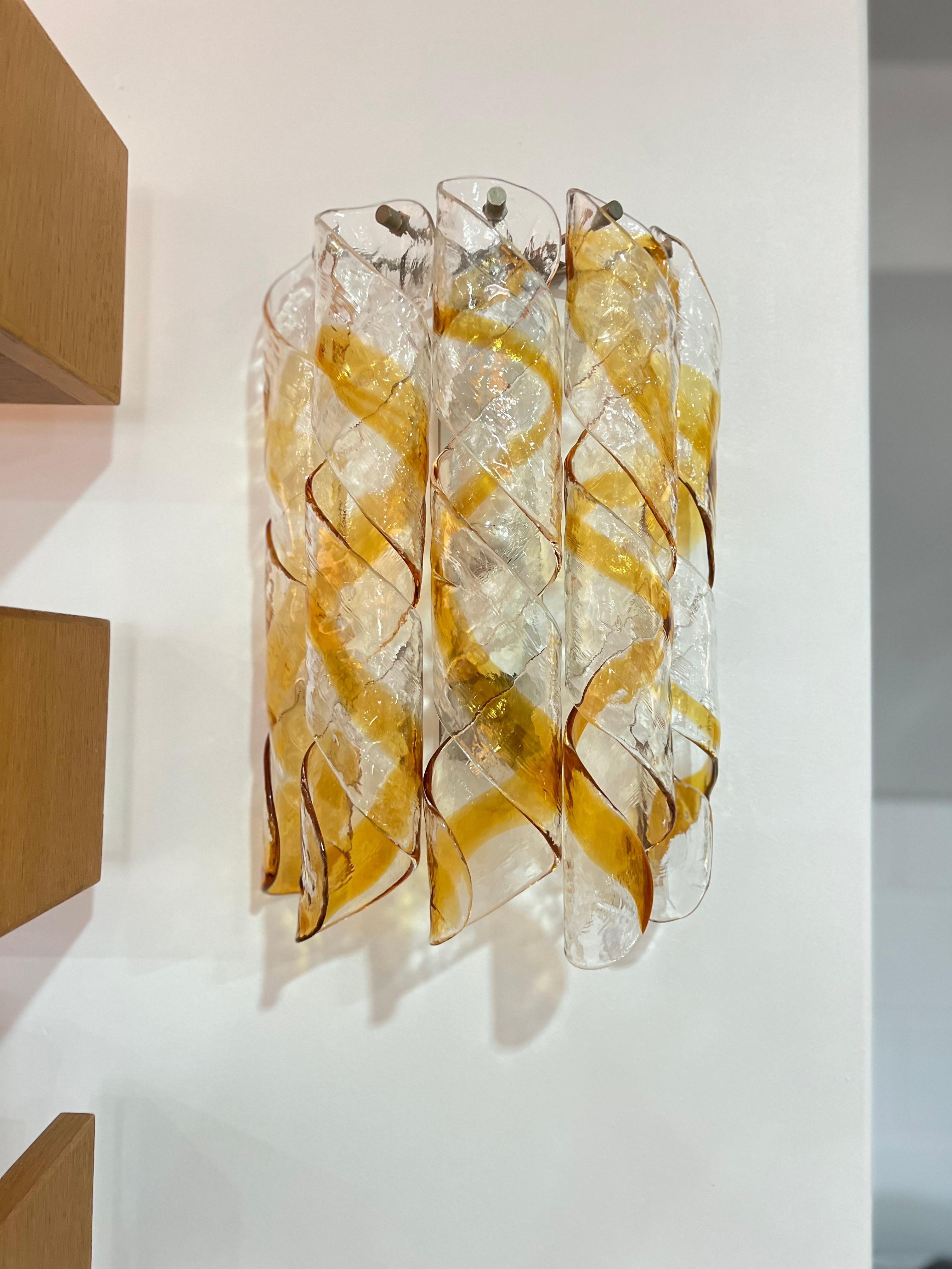 Torciglione Murano Wall Lamp by Mazzega For Sale 2