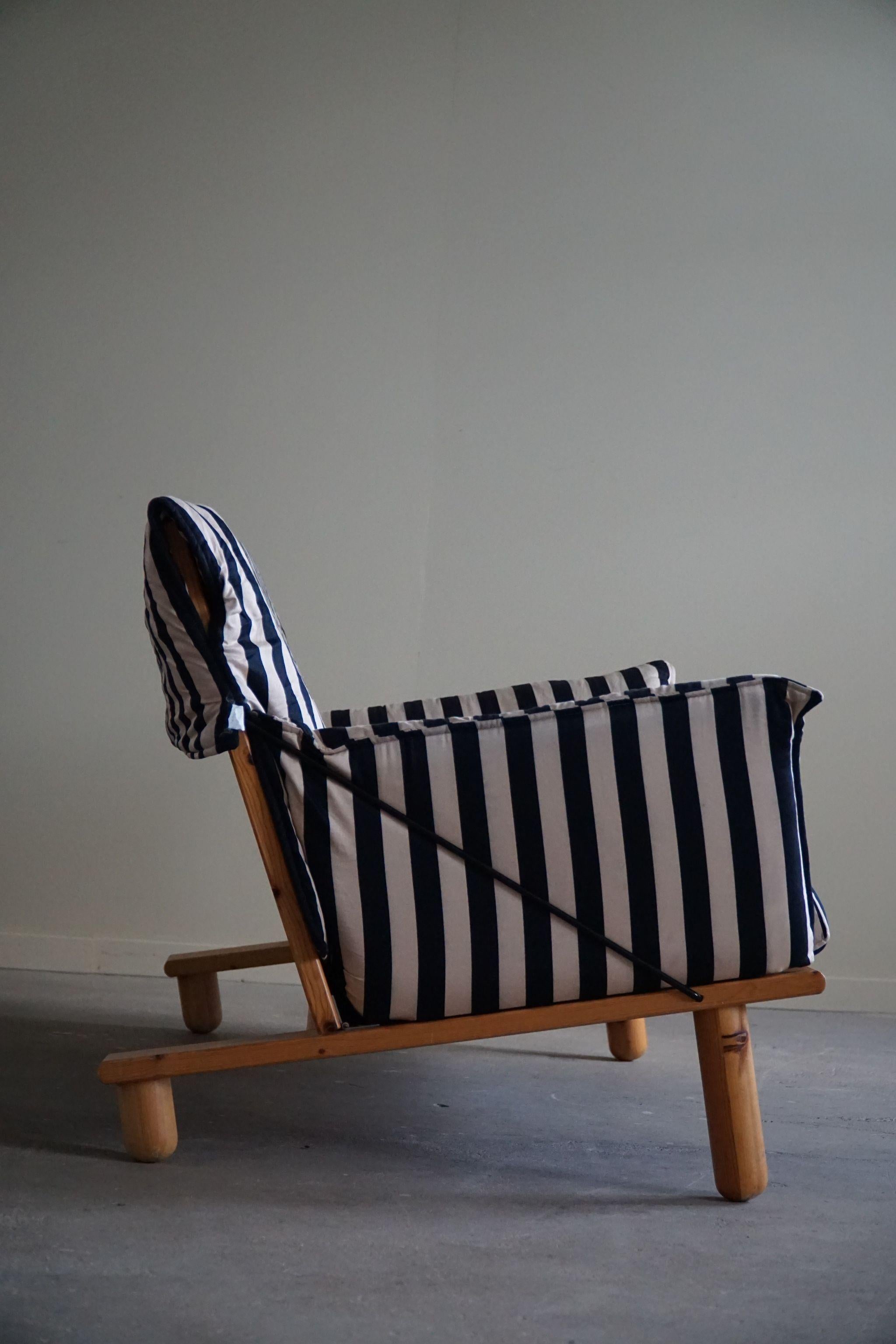 Swedish Tord Björklund, 2-Seater Sofa in Fabric & Pine, Model 