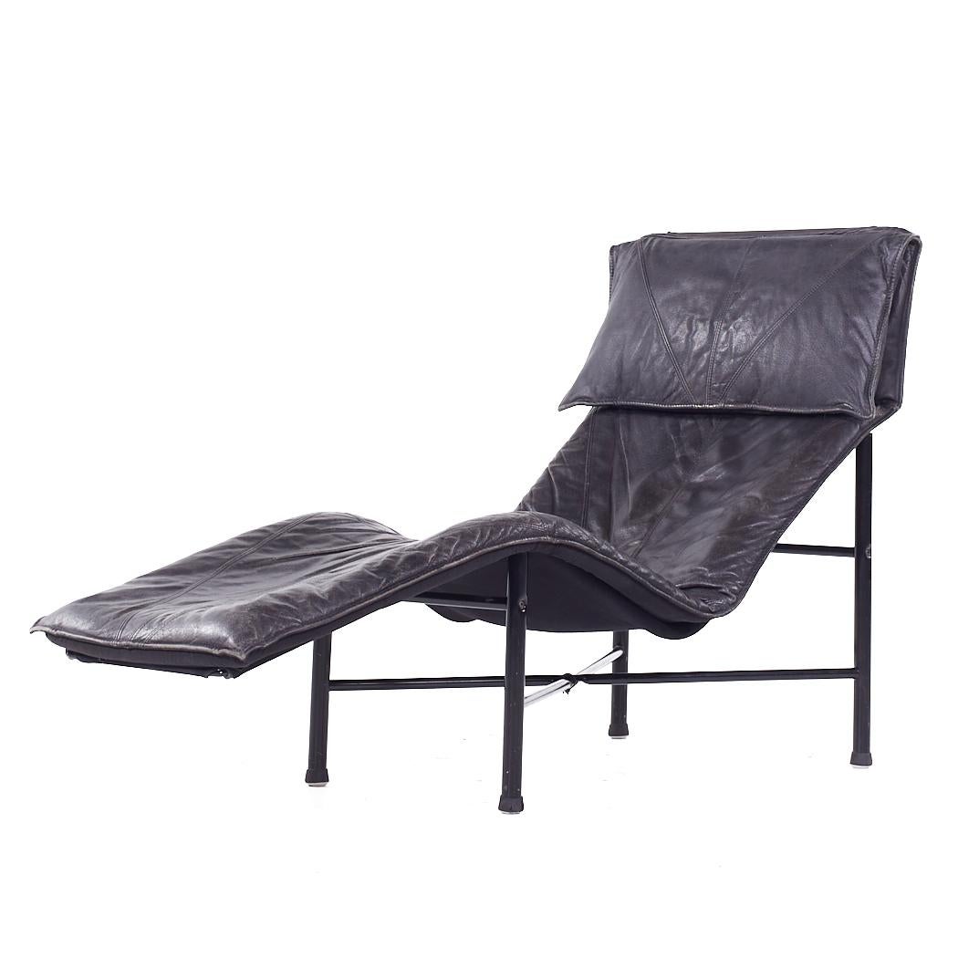 Mid-Century Modern Tord Bjorklund for Ikea Mid Century Black Leather Chaise For Sale